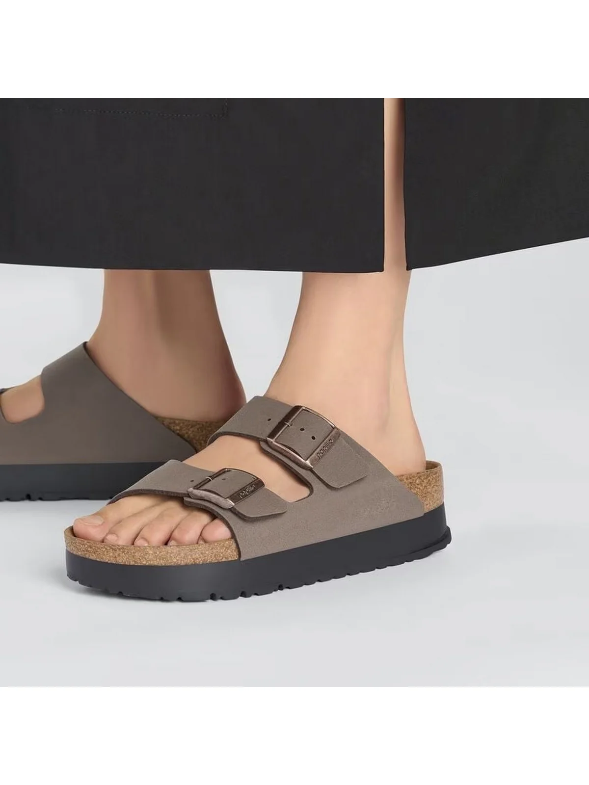 BIRKENSTOCK Sandalo Donna Arizona Platf mocca veg, Birkibuc 1027417 Marrone - Image 3