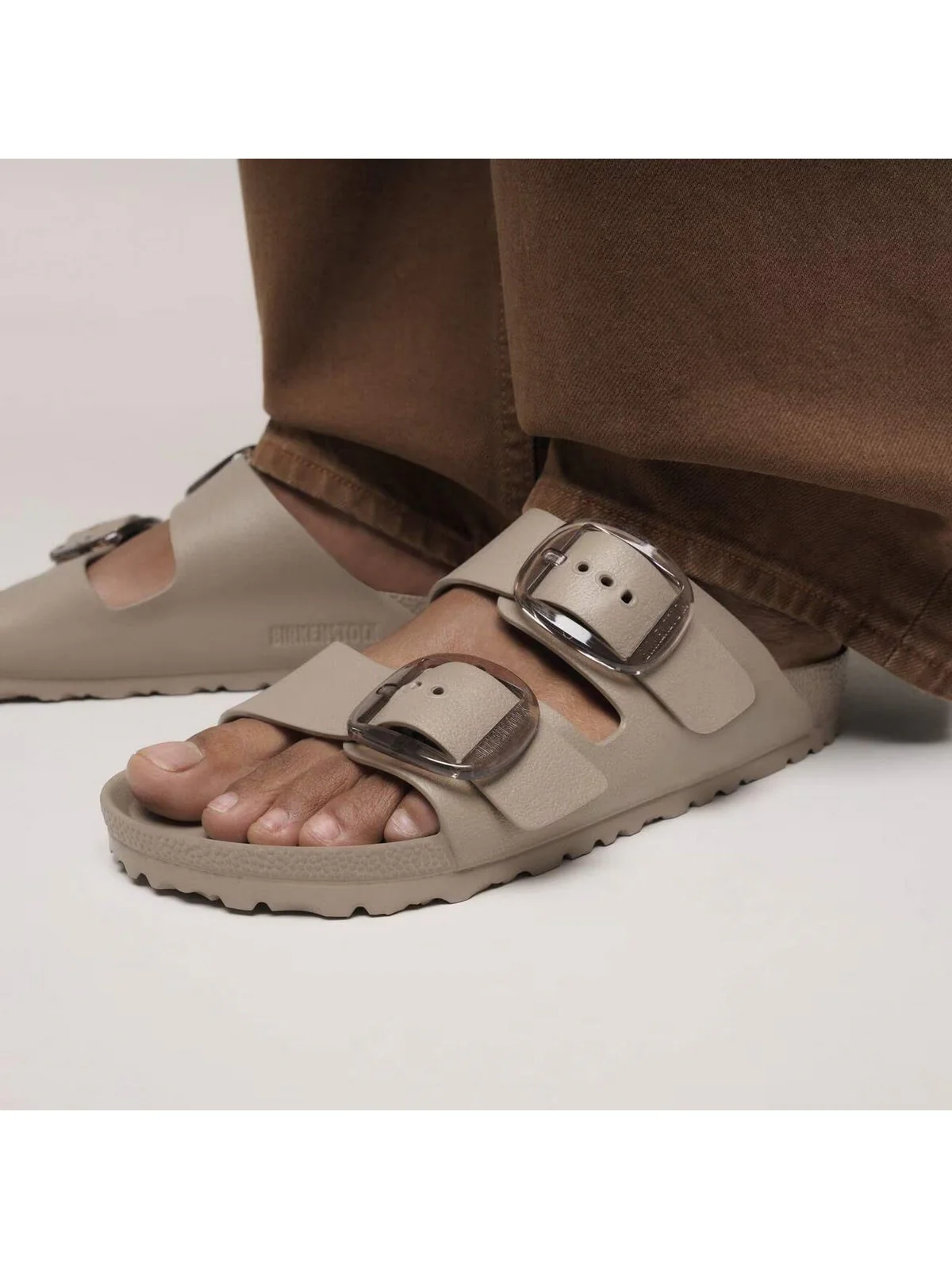 BIRKENSTOCK Sandalo Unisex adulto Arizona Big Buckle EVA gray taupe, EVA 1030389 GRAY TAUPE - Image 4