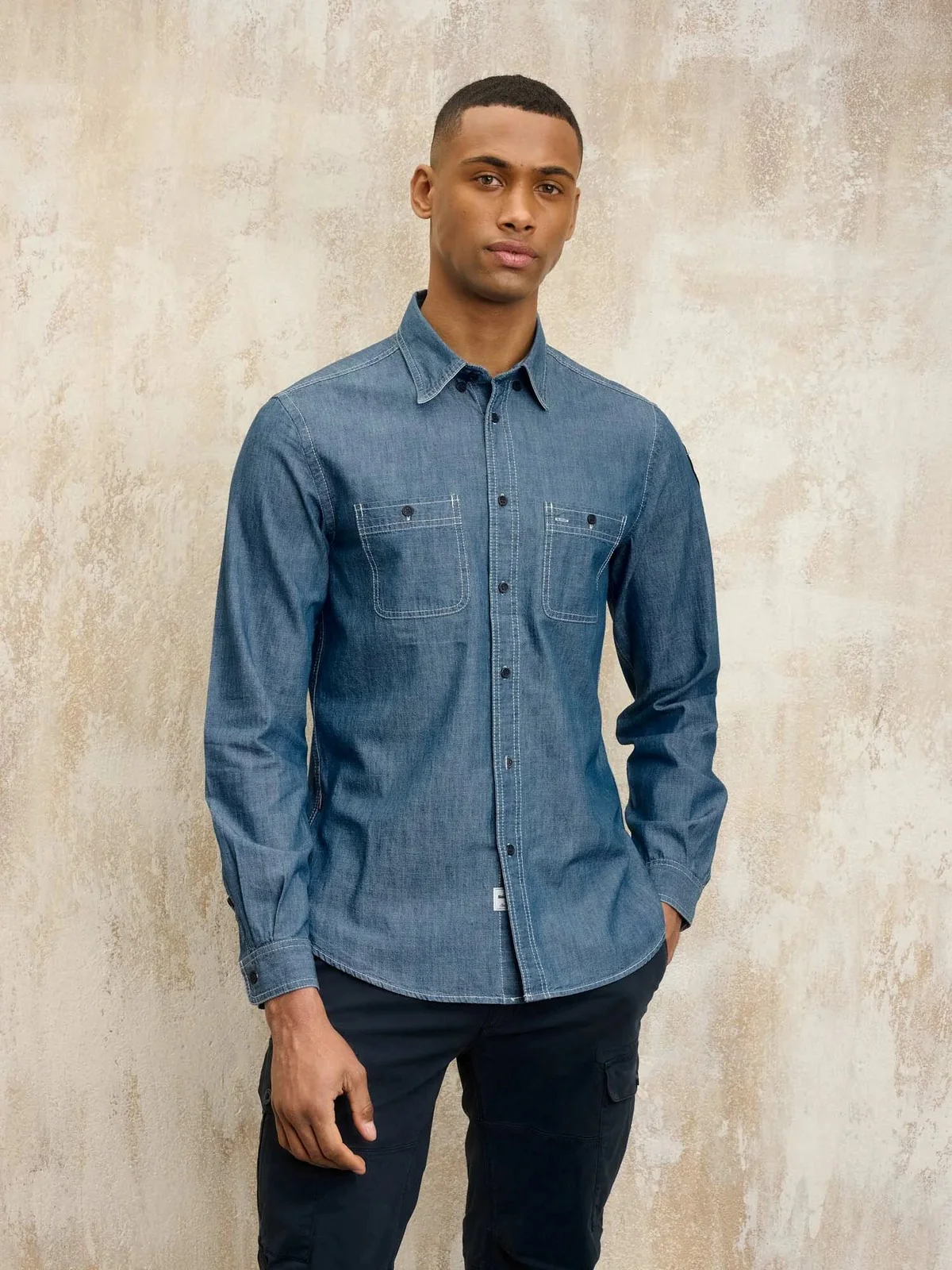 BLAUER Camicia Uomo VENDEN 25SBLUS01342 007136 D208 Blu - Image 2