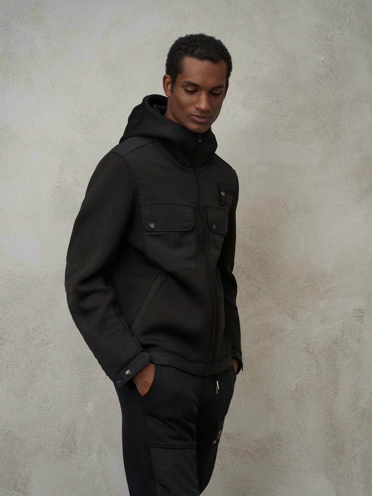BLAUER Felpa Uomo  23WBLUF02074 004745 999 Nero - Image 2