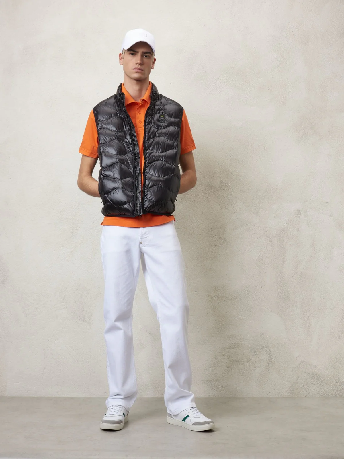 BLAUER Gilet Uomo  24SBLUX02058 005958 999 Nero - Image 3