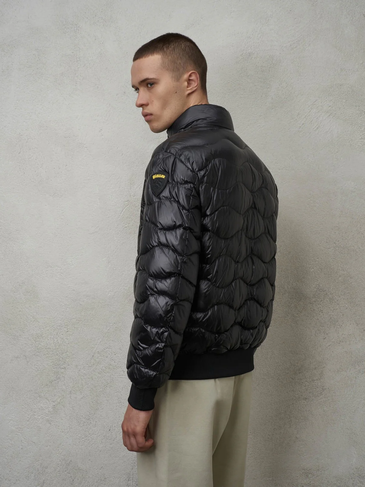 BLAUER Piumino Uomo  23WBLUC03004 006355 999 Nero - Image 4