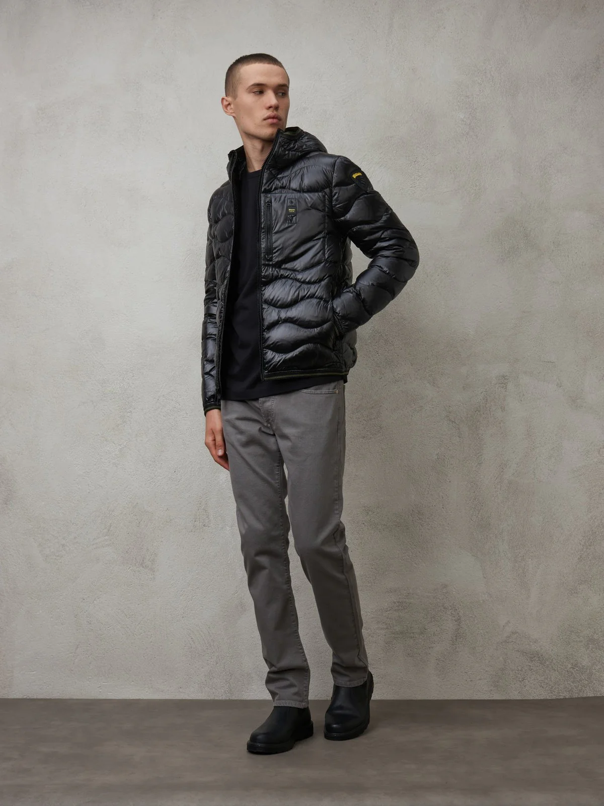 BLAUER Piumino Uomo  23WBLUC03005 006355 999 Nero - Image 3
