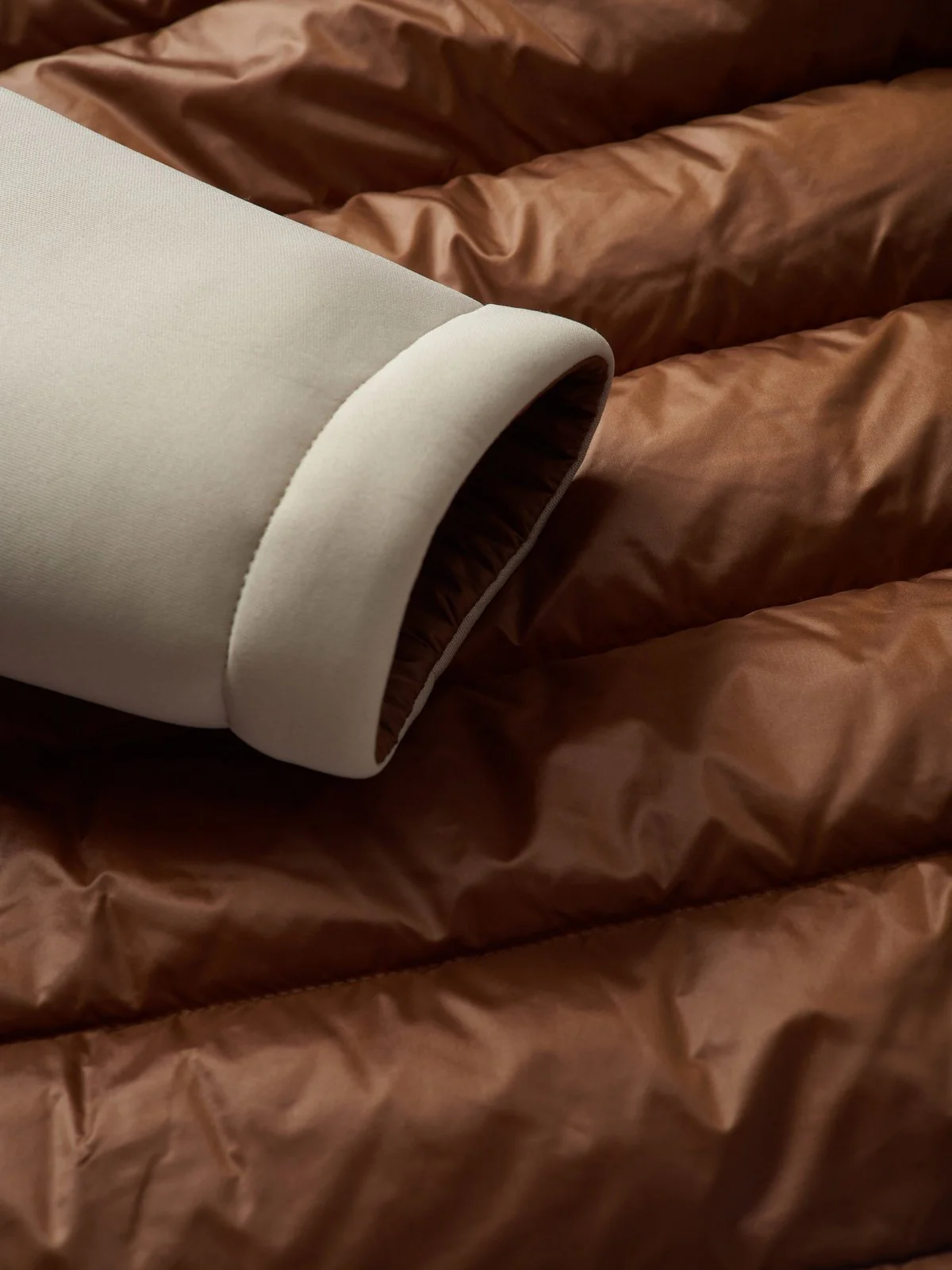 BLAUER Piumino Uomo  23WBLUC06047 006359 137 Beige - Image 3