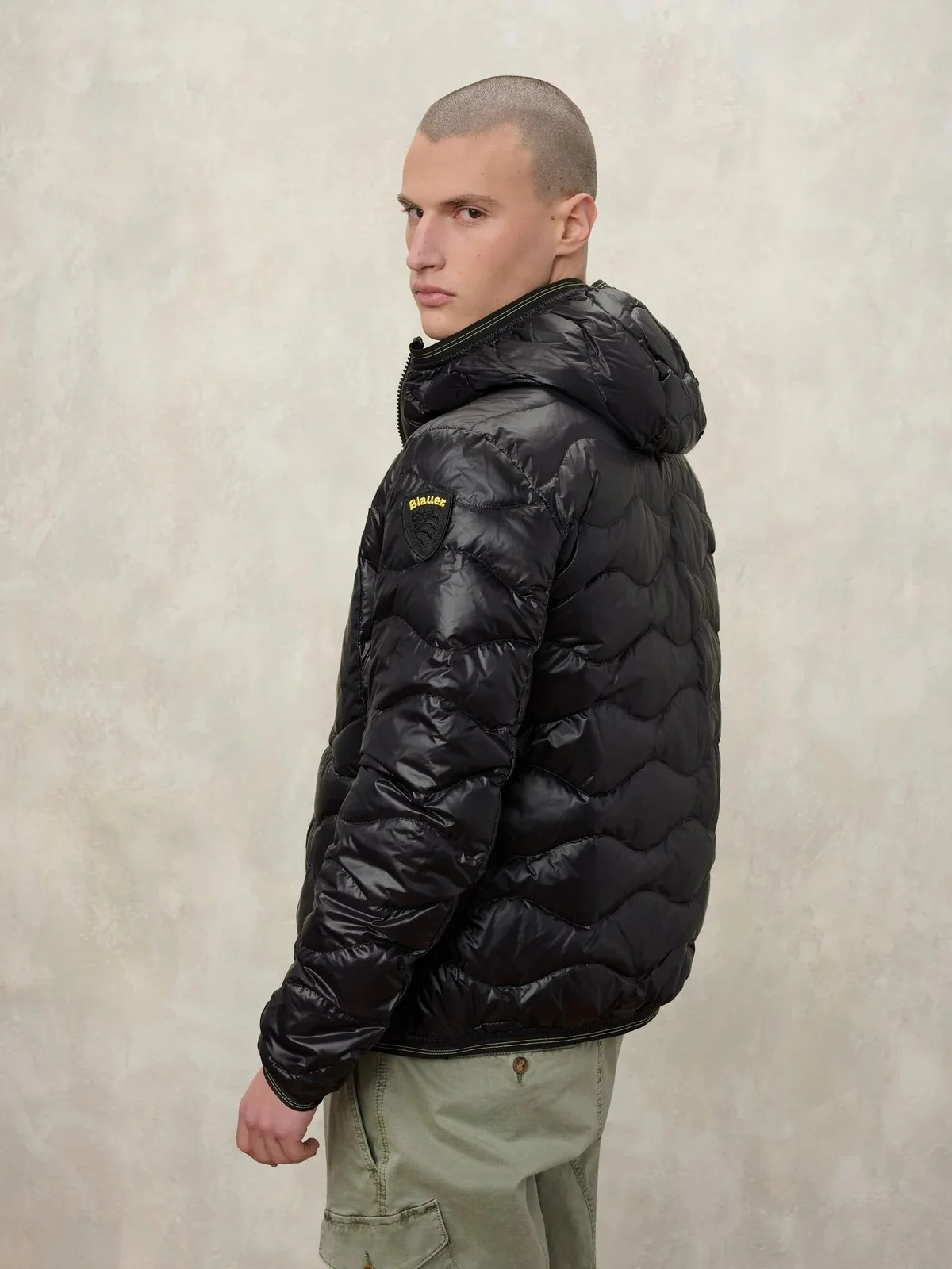BLAUER Piumino Uomo WAVE 26SBLUC03177 006719 999 Nero - Image 3