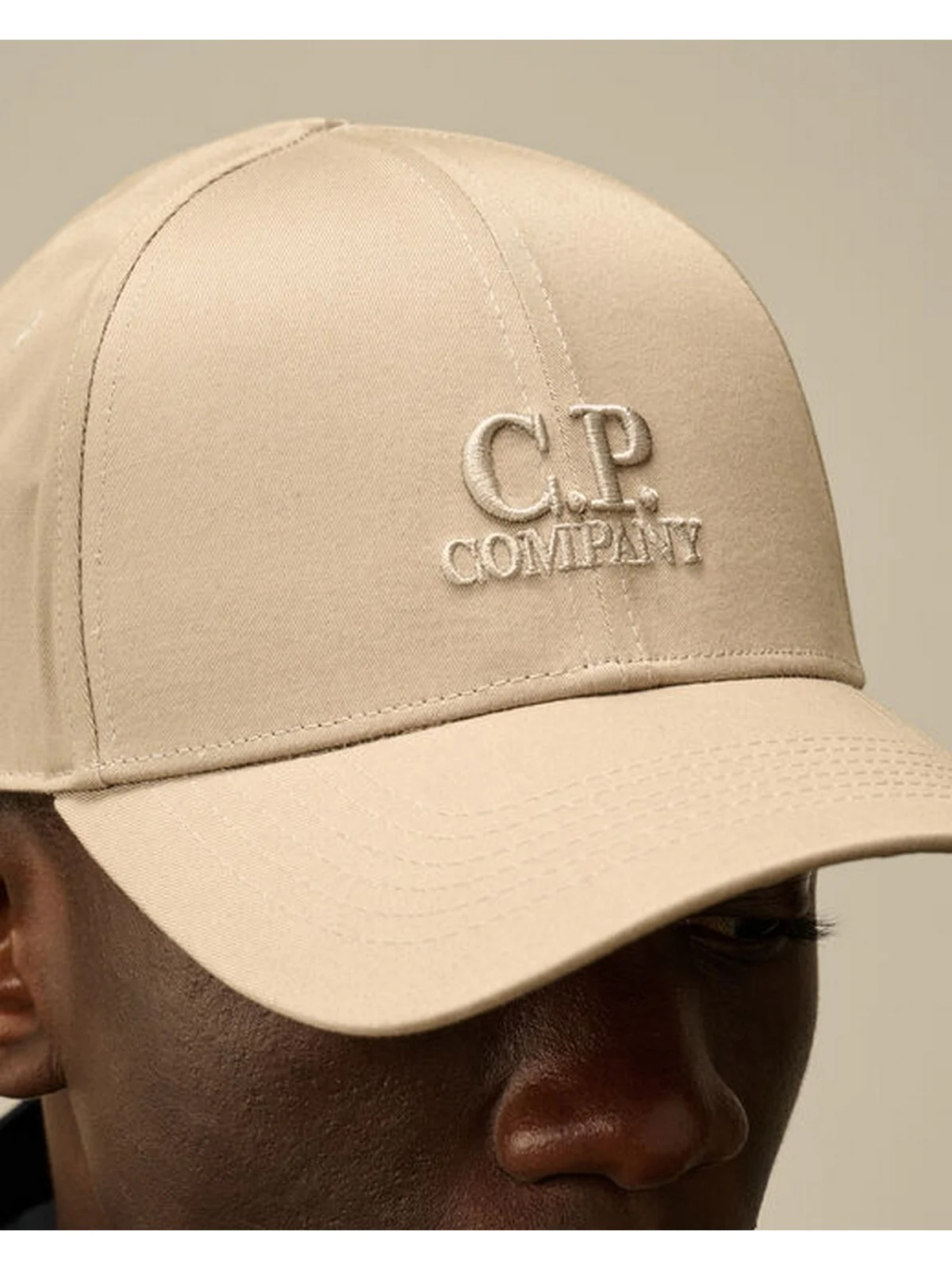 C.P. COMPANY Cappello Uomo 18CMAC282A006288A 327 Beige - Image 4