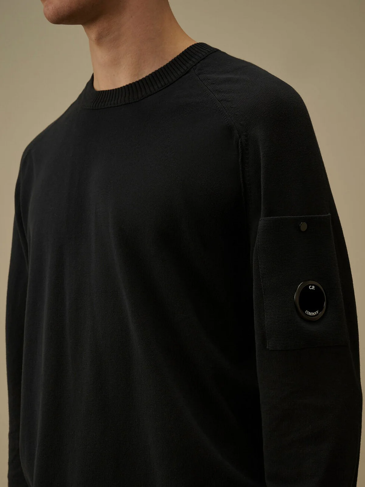 C.P. COMPANY Maglia Uomo 20CMKN105A006323O 888 888 - TOTAL ECLIPSE - Image 4