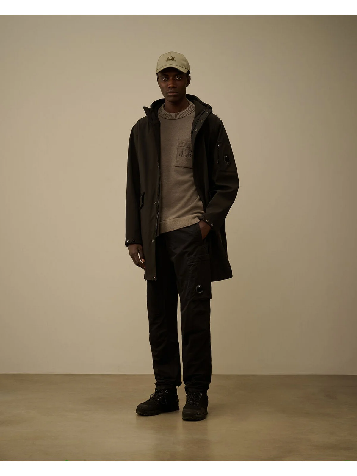 C.P. COMPANY parka Uomo  19CMOW004A006097A 999 999 - BLACK - Image 2