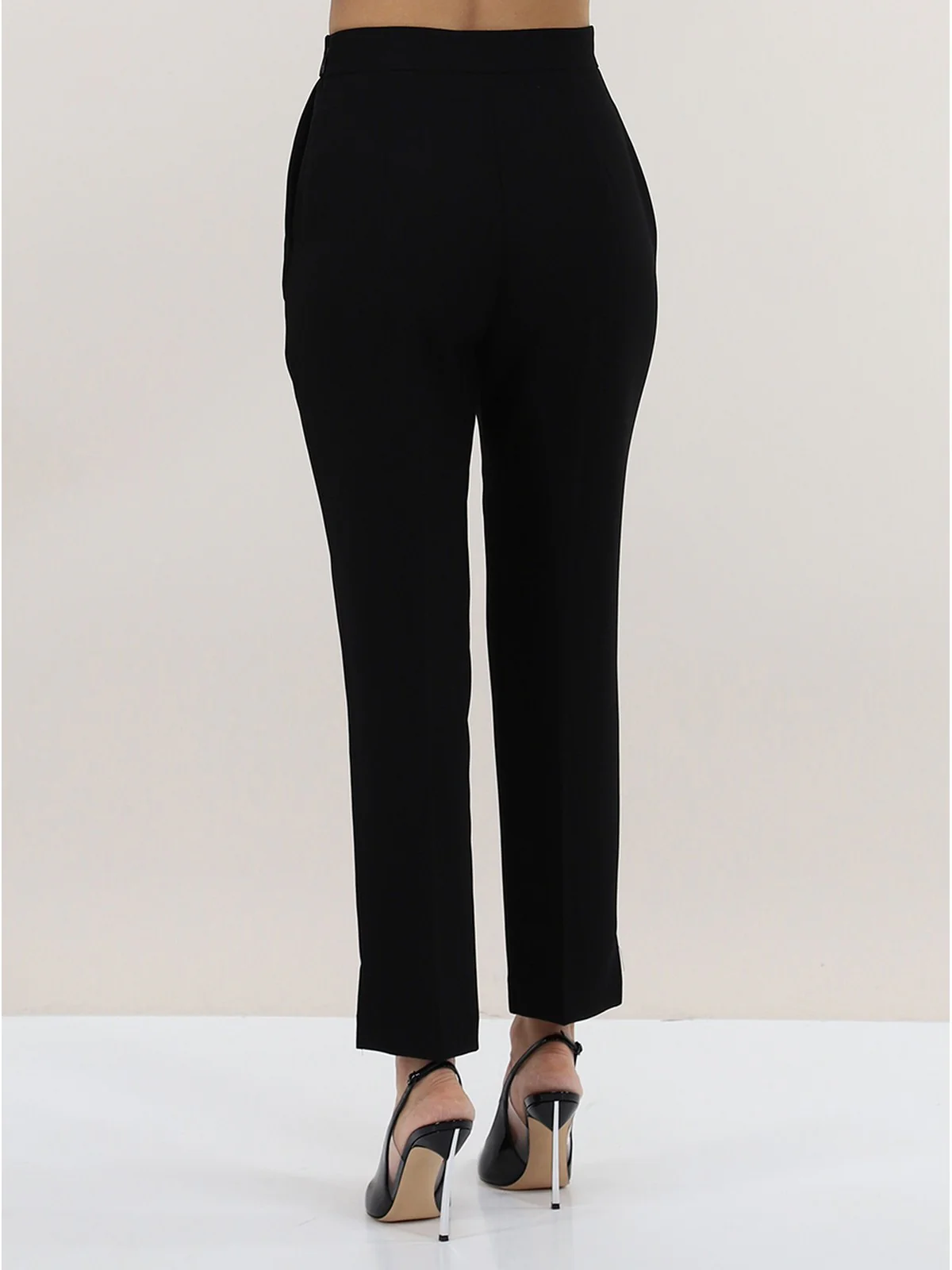 ELISABETTA FRANCHI Pantalone Donna  PA02341E2 110 Nero - Image 4