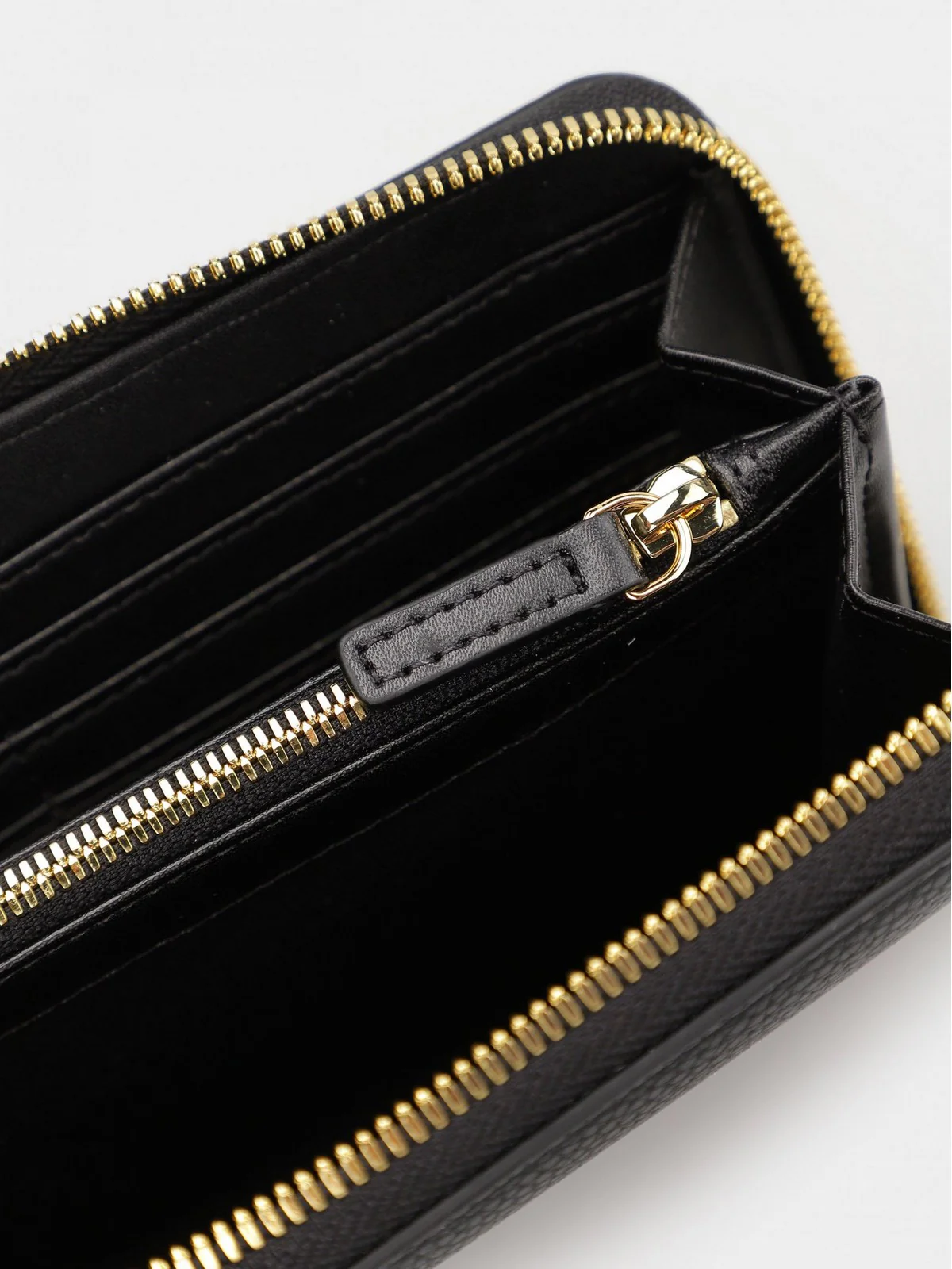 EMPORIO ARMANI Portafoglio Donna  Y3H168 YVZ7B 80001 Nero - Image 5