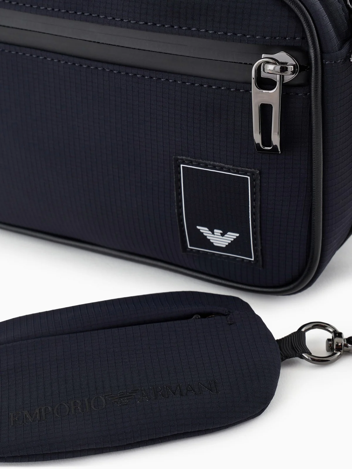 EMPORIO ARMANI Tech case Uomo EM001220 AF13841 UB118 Blu - Image 5