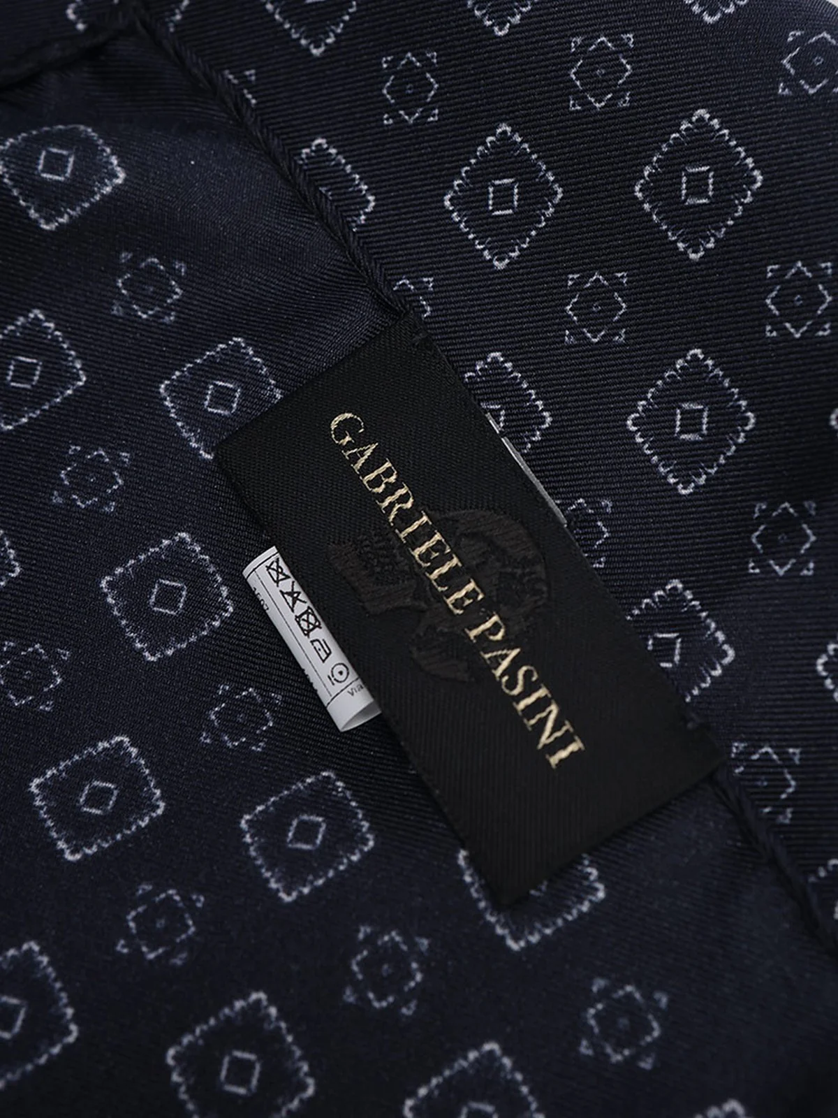 GABRIELE PASINI Foulard Uomo  59010/1  6110 Nero - Image 4