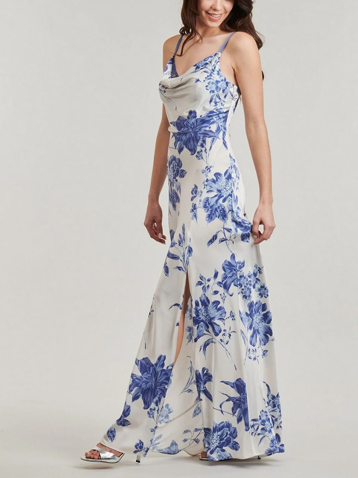 GUESS Abito Donna ADLE LACE NECKLINE LONG DRESS W5GK10 WF1T2 P7WQ Bianco - Image 3