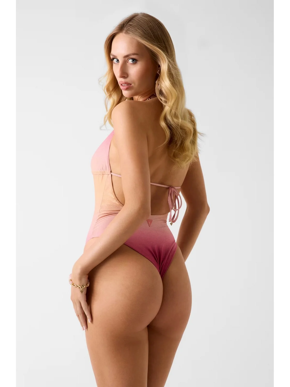 GUESS BEACHWEAR Costume da bagno Donna IRIS HALTER ONE PIECE SWIMSUIT E6GJ13 KF600 PMJP PINK SHADE AOP - Image 4