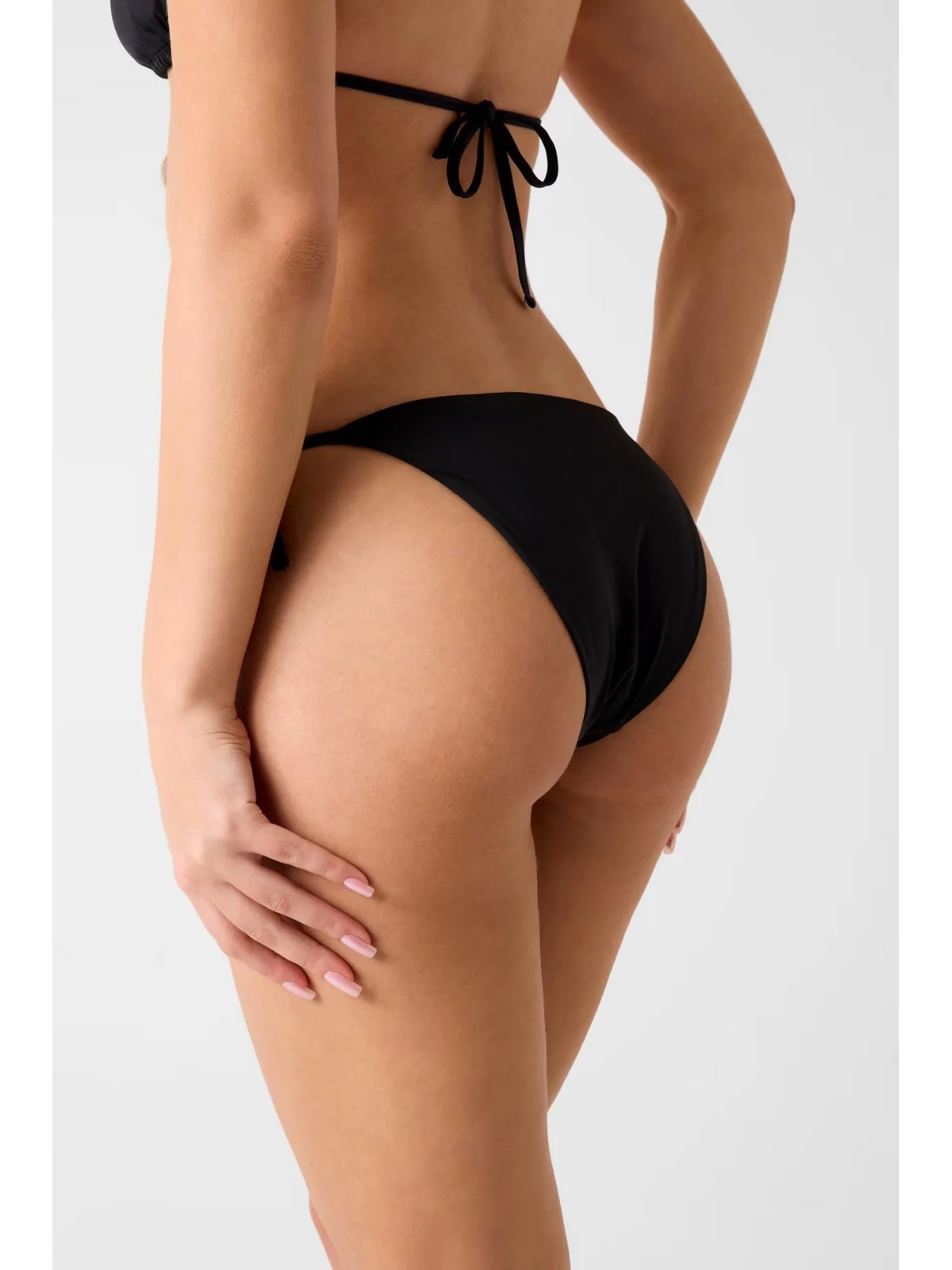 GUESS BEACHWEAR Costume da bagno Donna MARISOL STRING BRIEF E6GO01 KF412 JBLK Jet Black A996 - Image 4