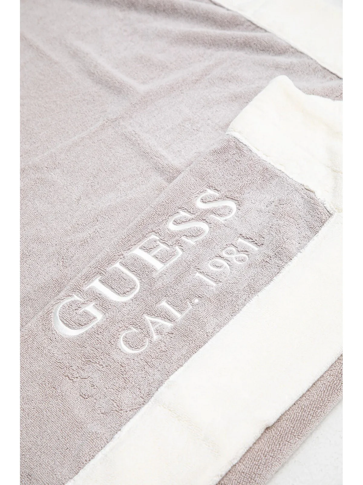 GUESS BEACHWEAR Telo mare Donna E5GZ15 KCDM0 A90G MANSION GREY - Image 3