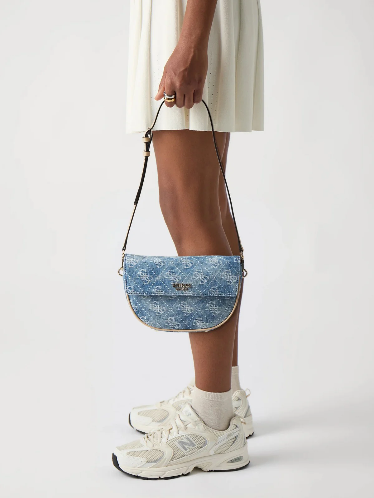 GUESS Borsa Donna CERELIA FLAP SHOULDER BAG HWDG96 45190 DLP Blu - Image 5