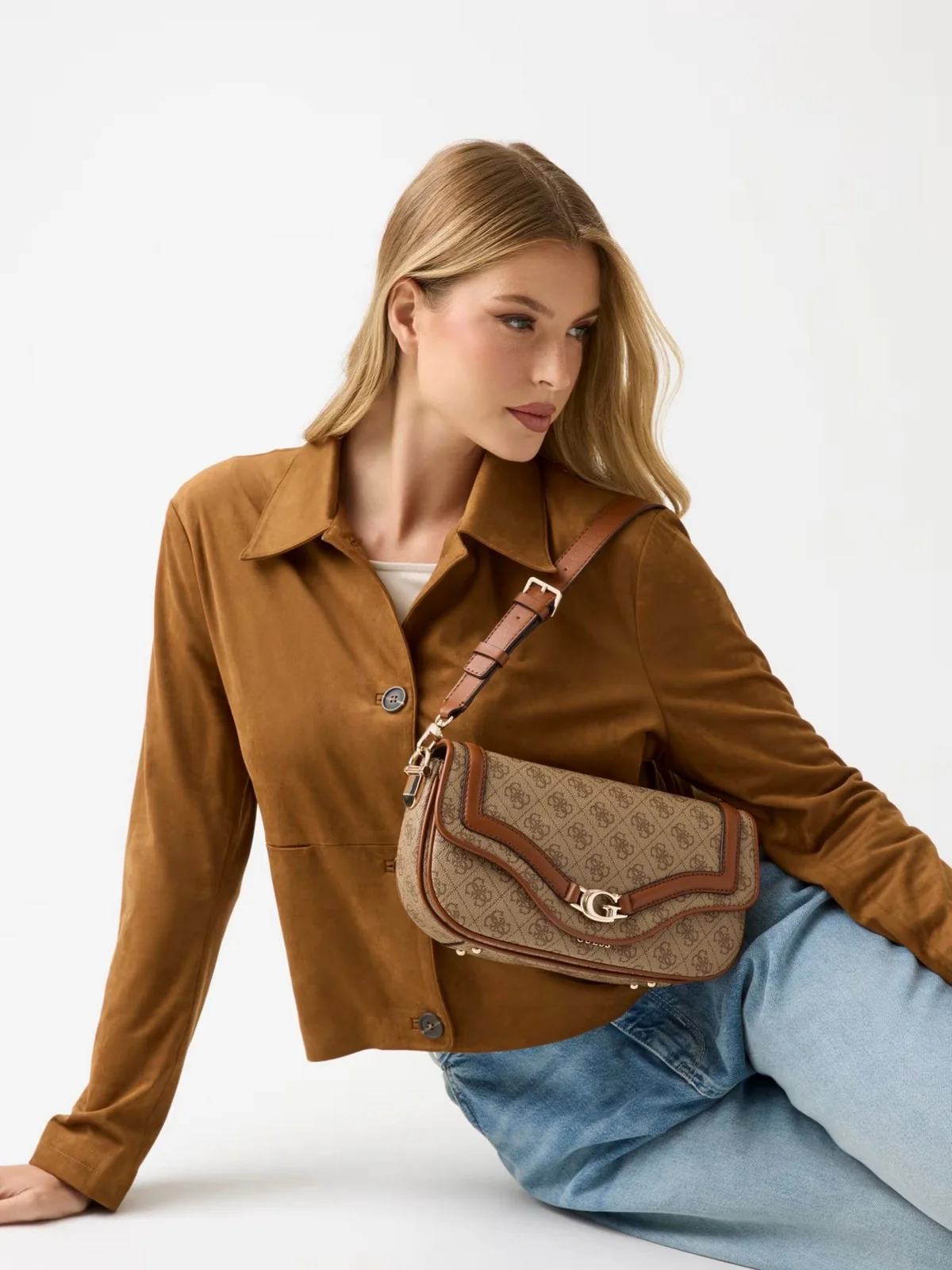 GUESS Borsa Donna DEA FLAP SHOULDER BAG HWSG79 93200 LTL LATTE LOGO - Image 3