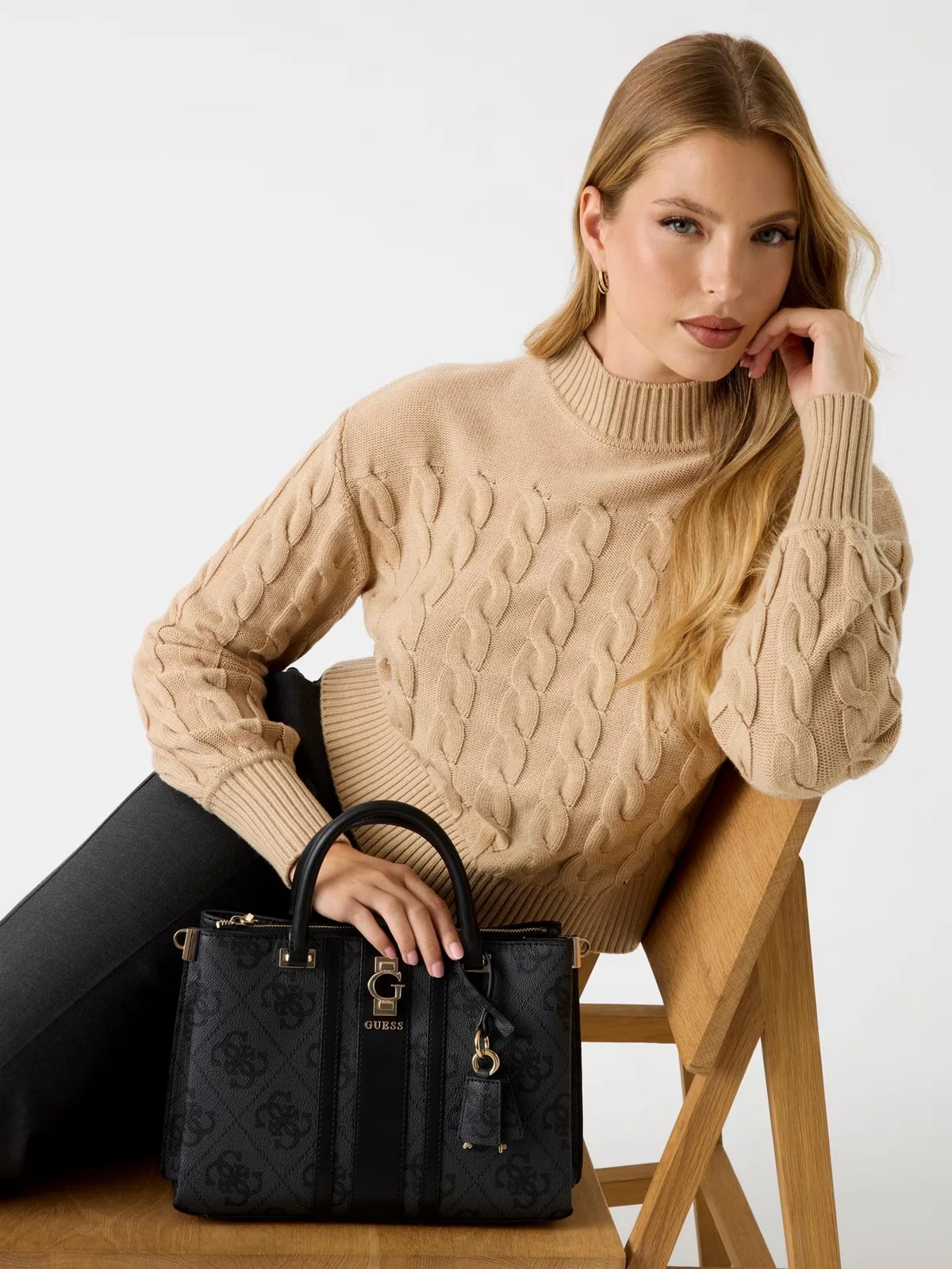 GUESS Borsa Donna ERENIA GIRLFRIEND SATCHEL HWSO78 38060 CLO COAL LOGO - Image 2