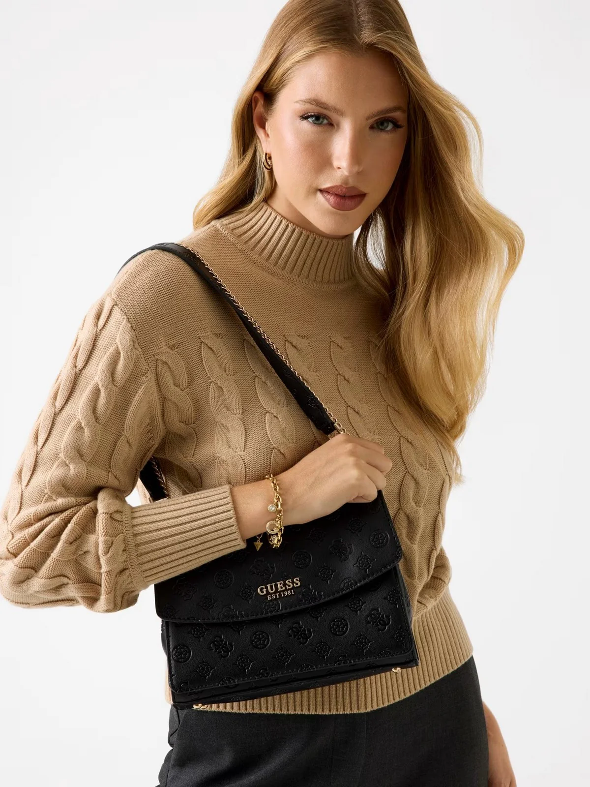 GUESS Borsa Donna PHOEBE CONVERTIBLE XBODY FLAP HWPD96 65210 BLO BLACK LOGO - Image 3
