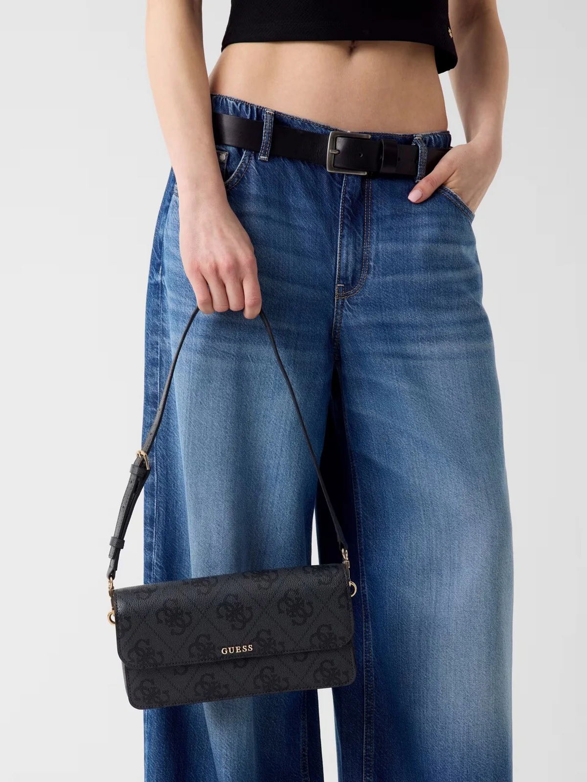 GUESS Borsa Donna SADIE FLAP SHOULDER BAG HWOS81 18190 CLO COAL LOGO - Image 3