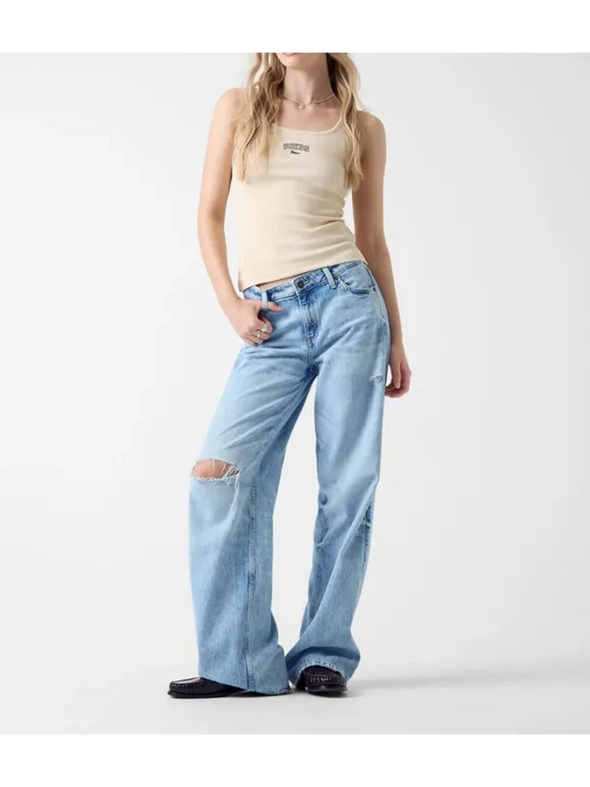GUESS Canotta Donna GJ TANK TOP SLIM RIB EMBRO W6RP20 KA0H1 G1W7 BISCOTTI - Image 2