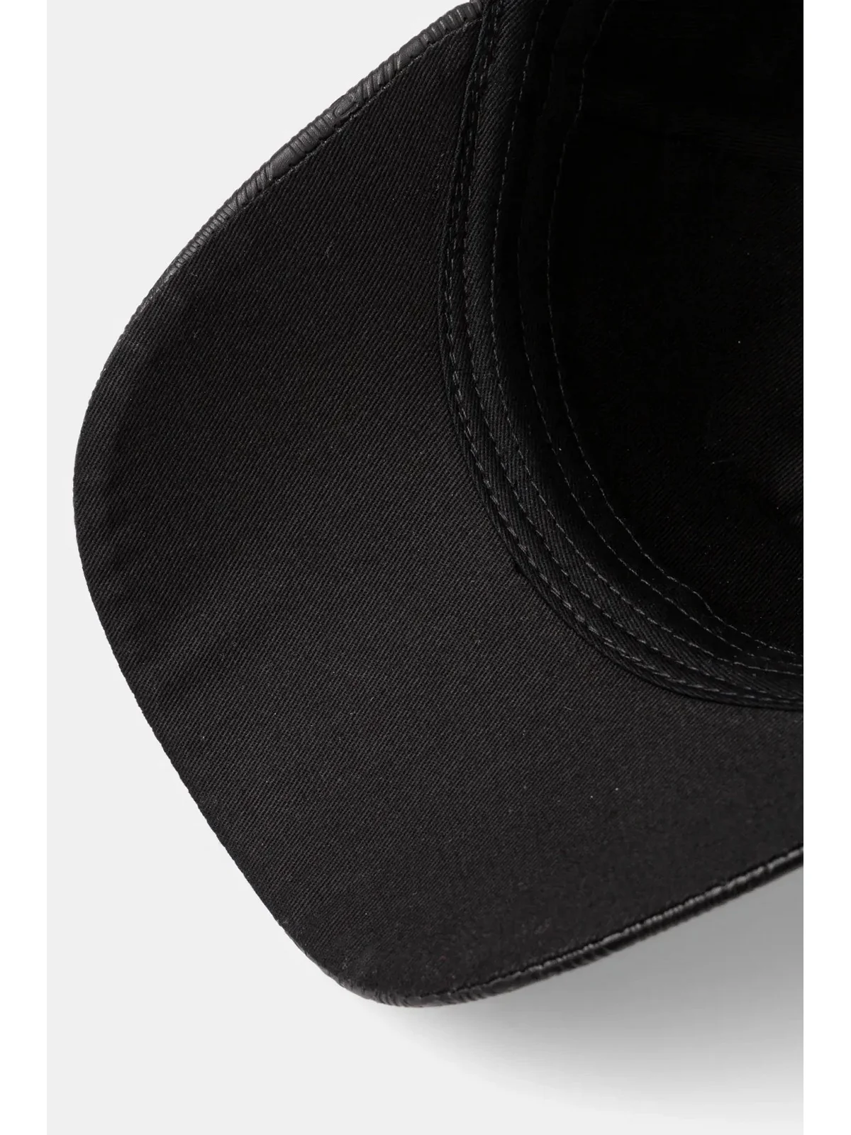GUESS Cappello Uomo LONDON BASEBALL CAP AM9494 POL01 BLA Nero - Image 4