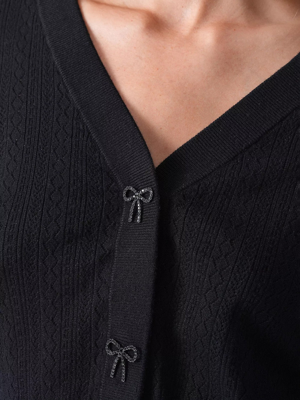 GUESS Cardigan Donna GJ HOODED PUFFER W5YR01 Z2ZK2 JBLK JET BLACK - Image 4