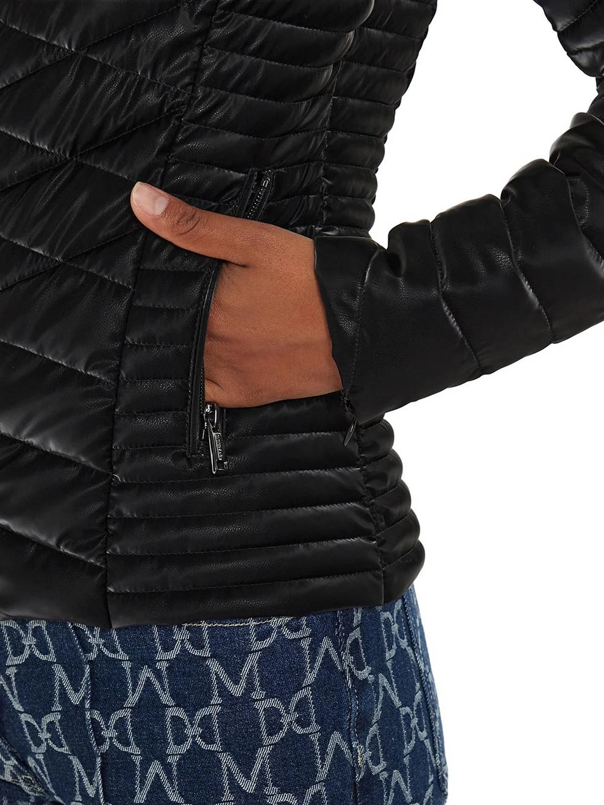 GUESS Giubbino Donna NEW VONA JACKET W4YL06 KCBV0 JBLK Nero - Image 4