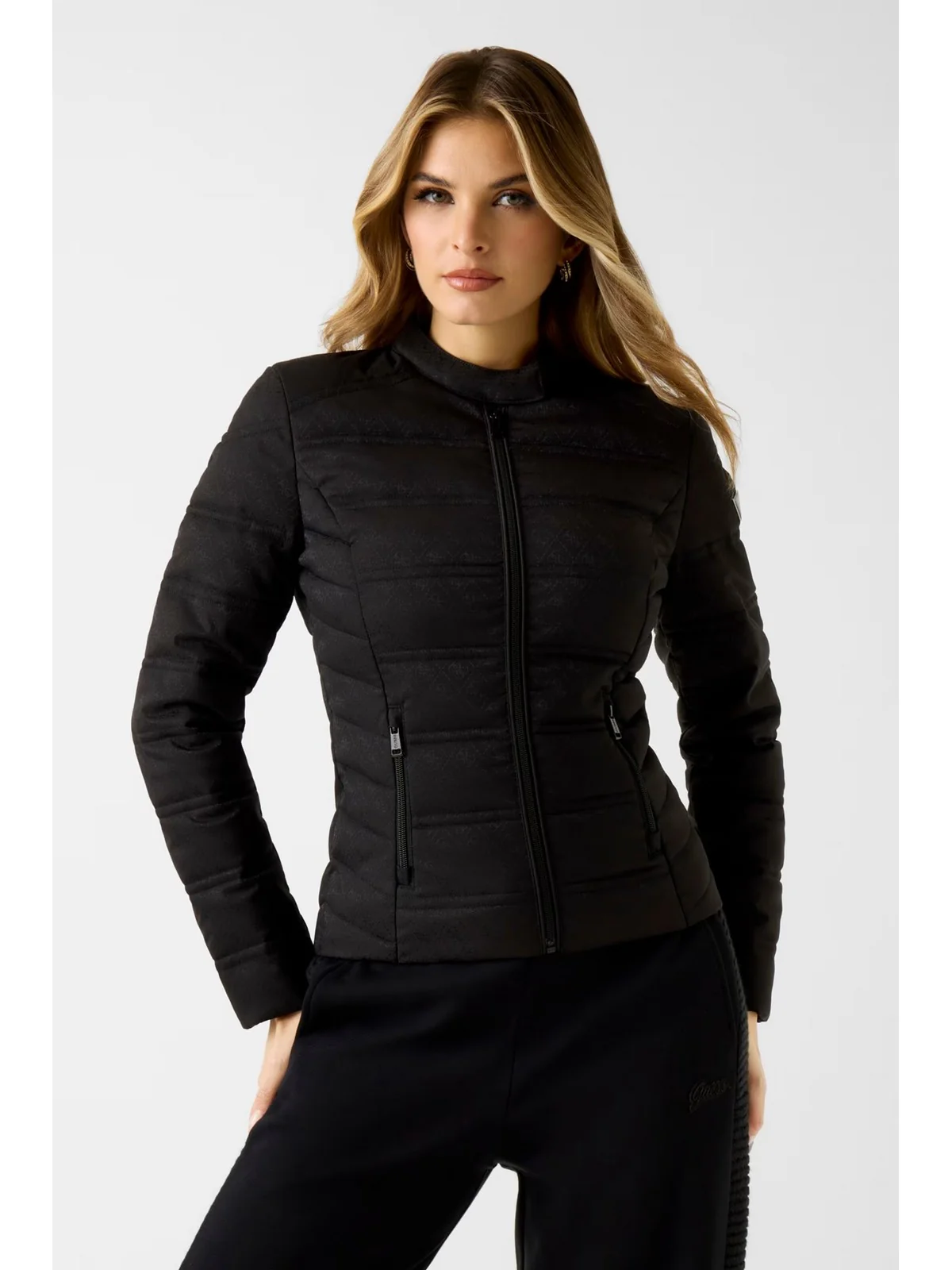 GUESS Giubbino Donna New Vona Logo Jacket W6RL02 WJ492 JBLK Jet Black A996 - Image 2