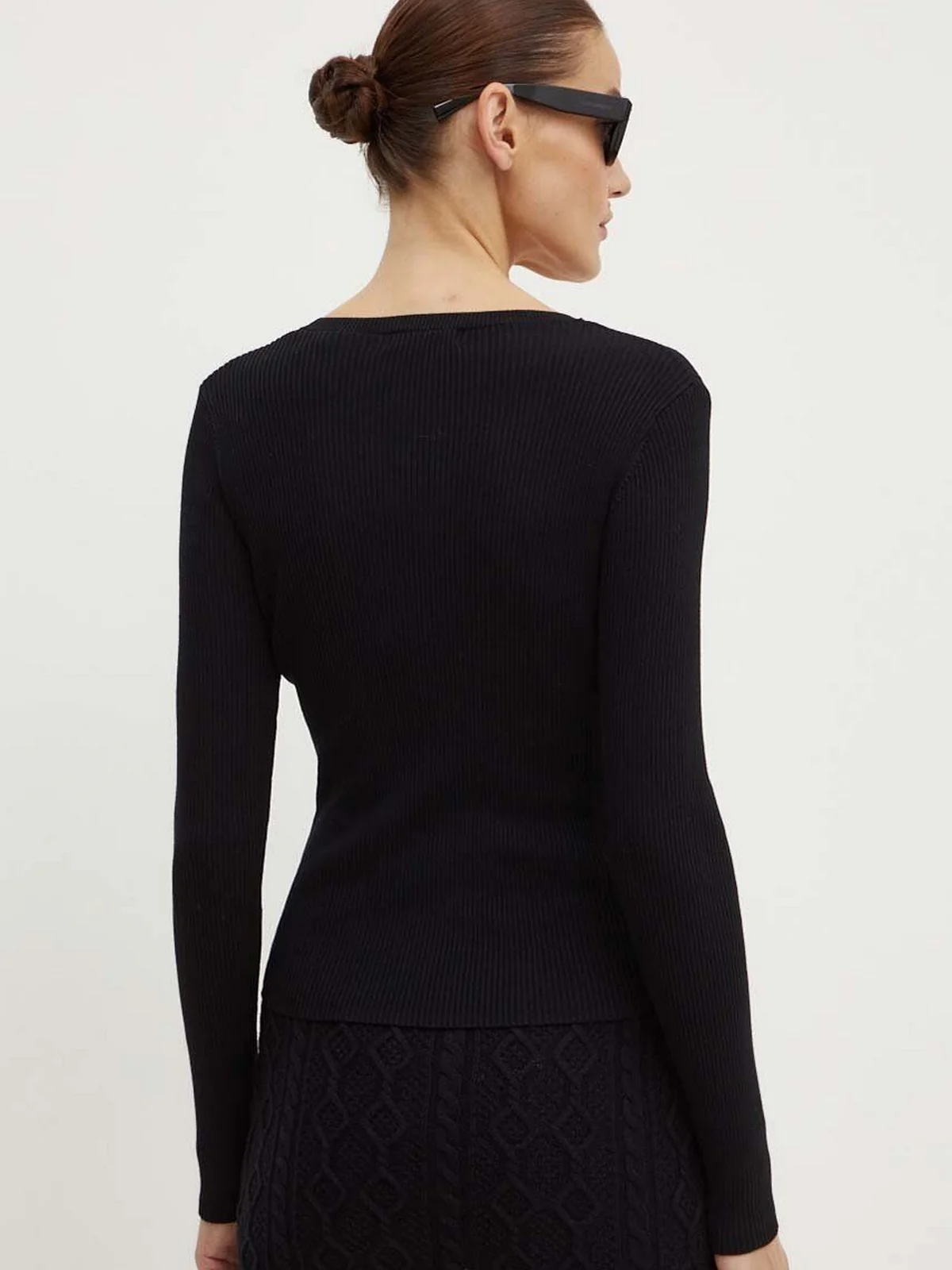 GUESS Maglione Donna BLAIRE VN LS HENLEY SWTR W4YR16 Z2V62 JBLK Nero - Image 4