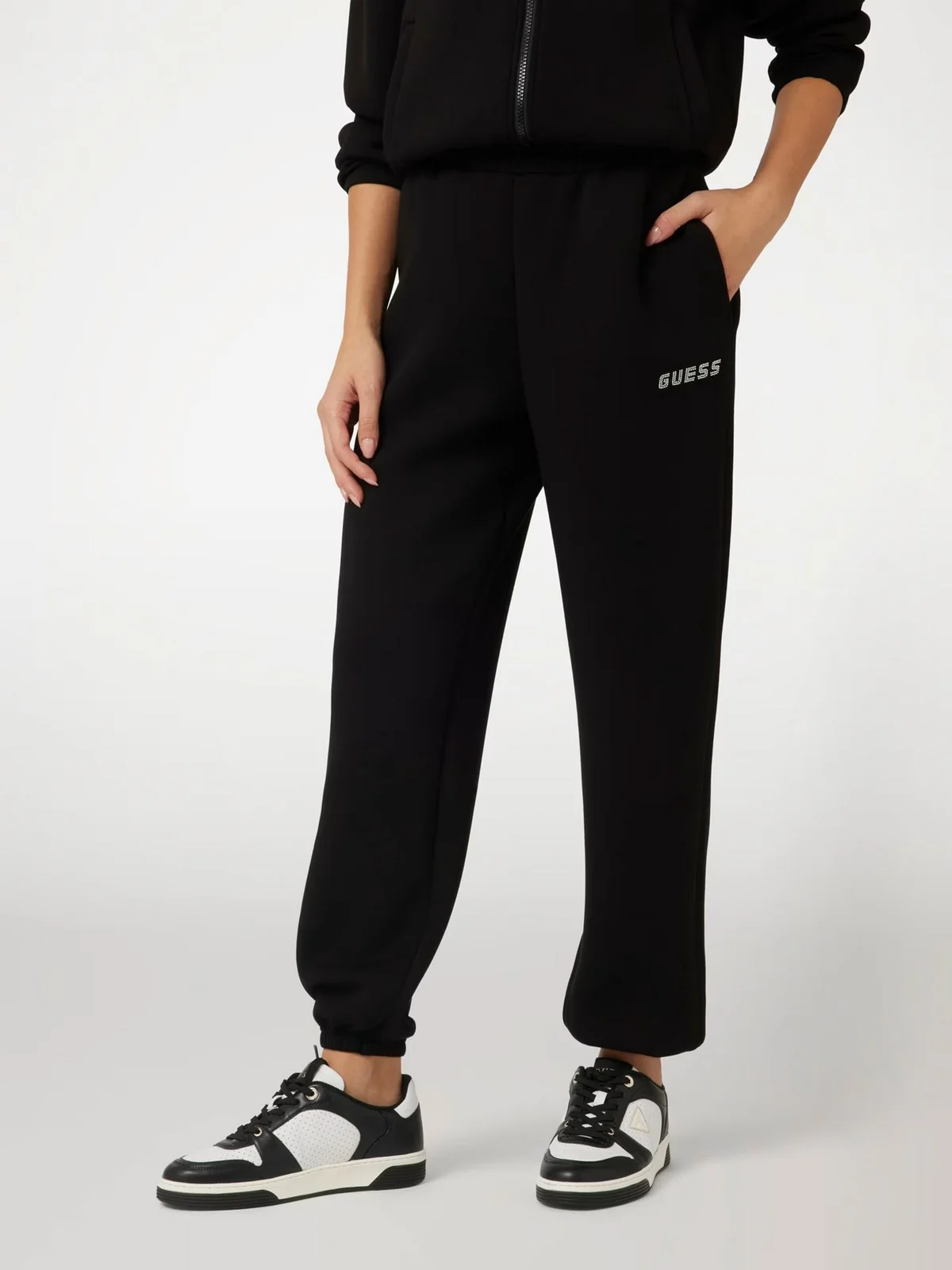 GUESS Pantalone Donna CECILIA SCUBA JOGGER PANTS V4BB13 K7UW2 JBLK Nero - Image 2