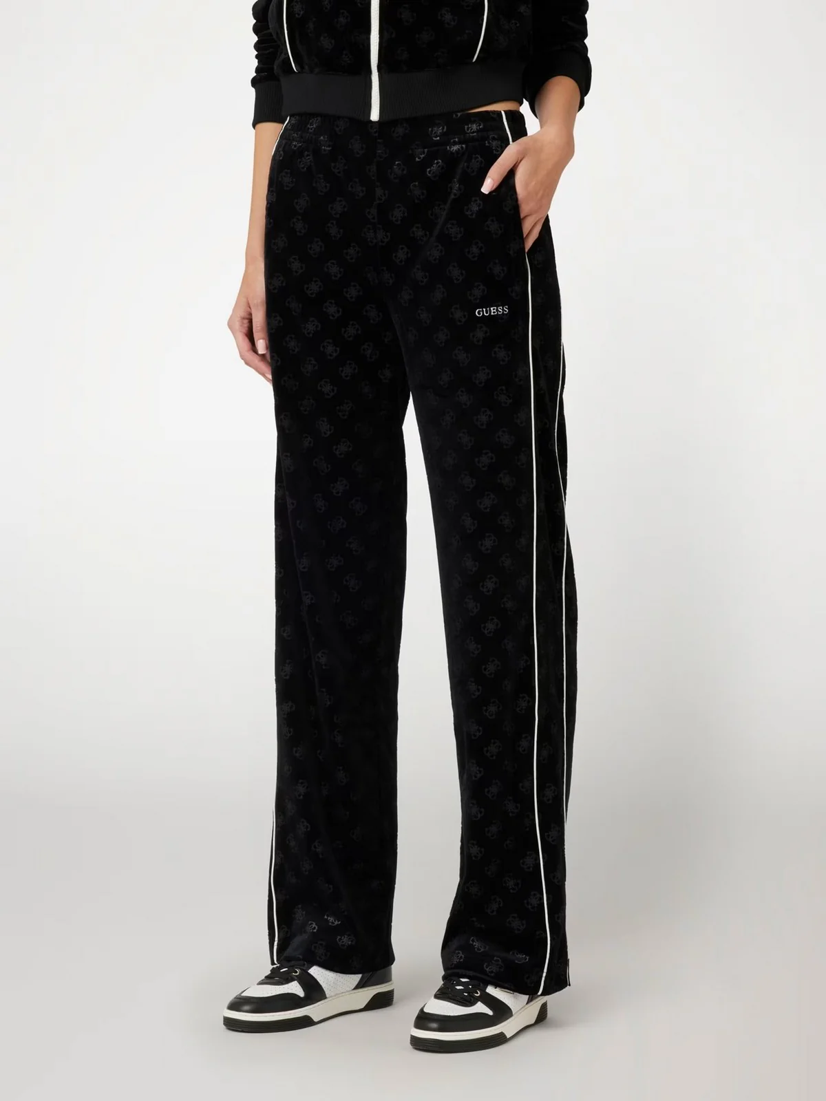 GUESS Pantalone Donna KRISSY STRAIGHT LONG PANTS V4BB05 KCHS2 P9YP Nero - Image 2