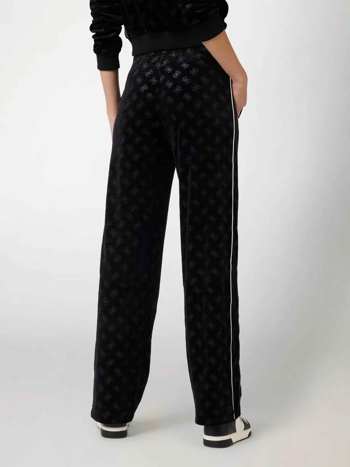 GUESS Pantalone Donna KRISSY STRAIGHT LONG PANTS V4BB05 KCHS2 P9YP Nero - Image 3