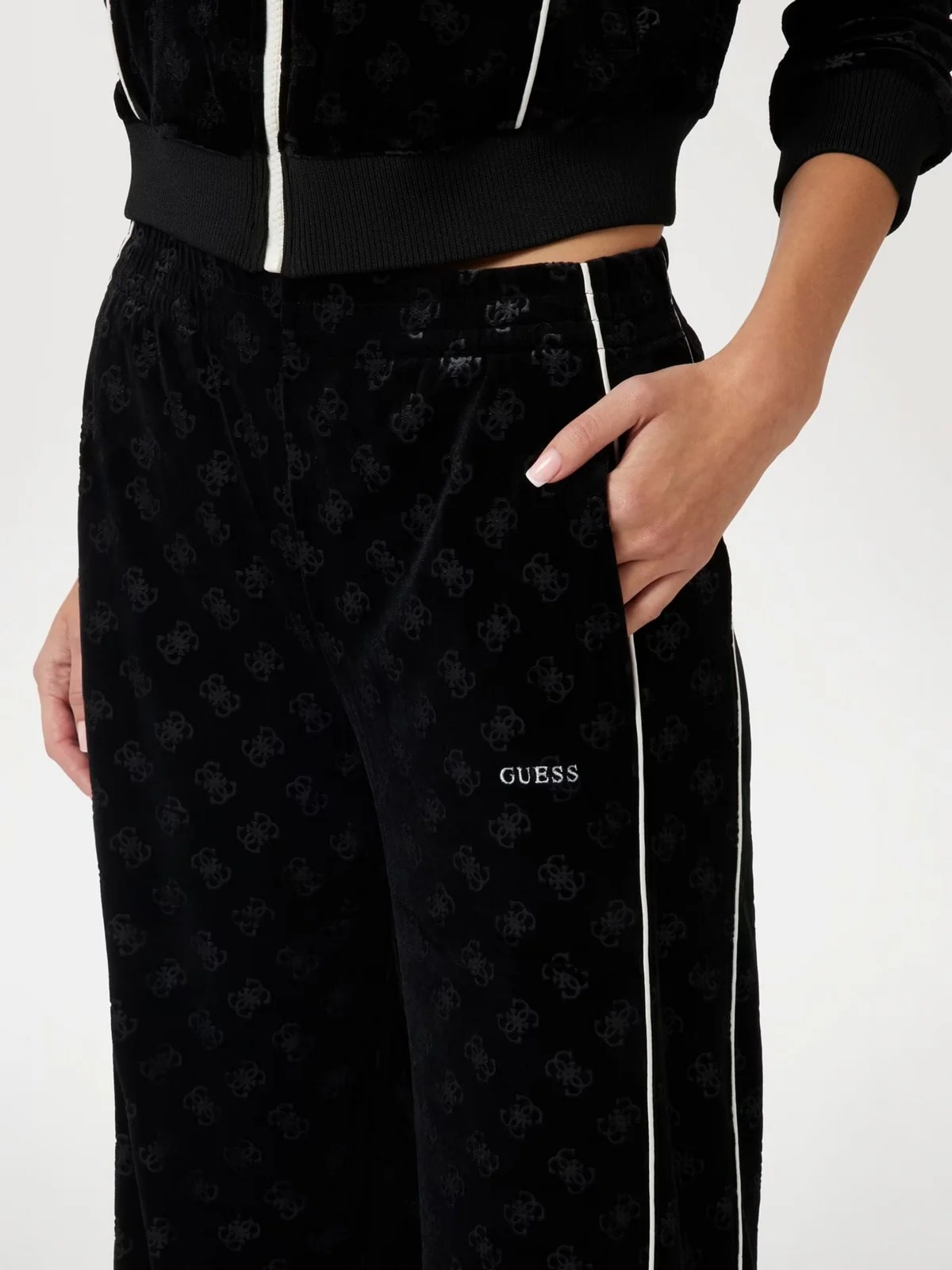 GUESS Pantalone Donna KRISSY STRAIGHT LONG PANTS V4BB05 KCHS2 P9YP Nero - Image 4