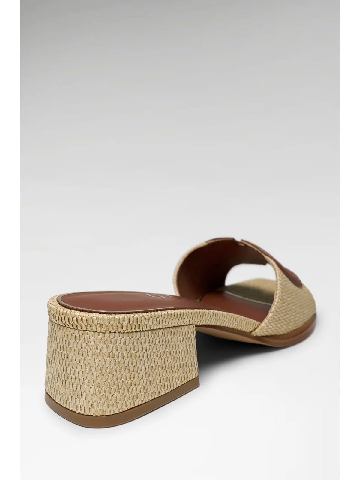 GUESS Sandalo Donna CERINNA2 FLJCN2 ELE03 NATU NATURAL - Image 4