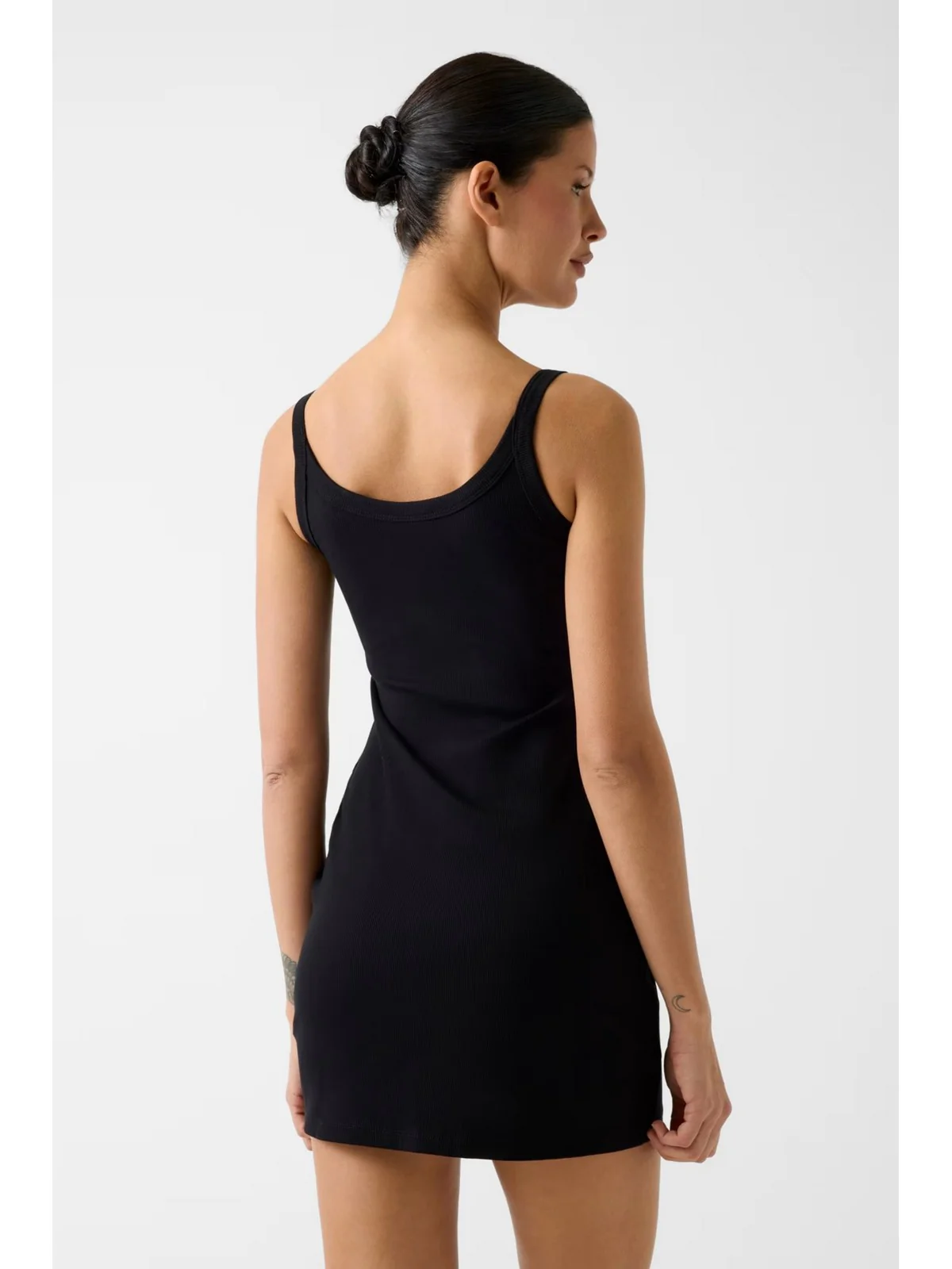 GUESS SPORT Abito Donna STELLA RIB SHORT DRESS V6GK11 K3181 JBLK Jet Black A996 - Image 3