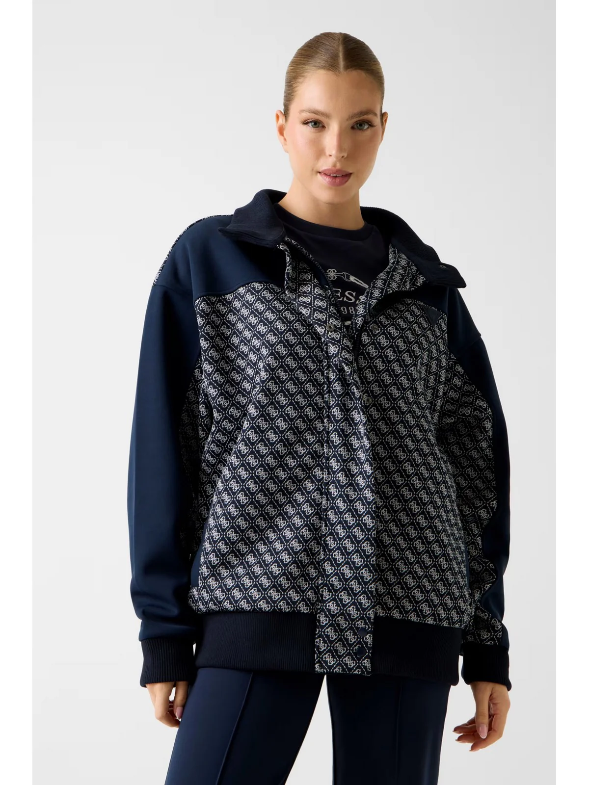 GUESS SPORT Giubbino Donna MAYA 4G FULL ZIP JACKET V6RL08 K2042 FJBB 4G JACQUARD MOON - Image 2