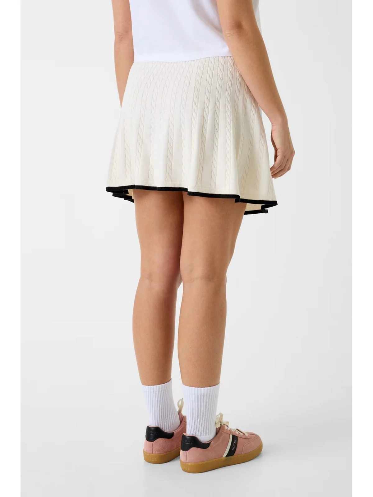 GUESS SPORT Gonna Donna SHARI SKIRT SWTR V6RD07 Z4652 G1O6 DOVE WHITE - Image 4