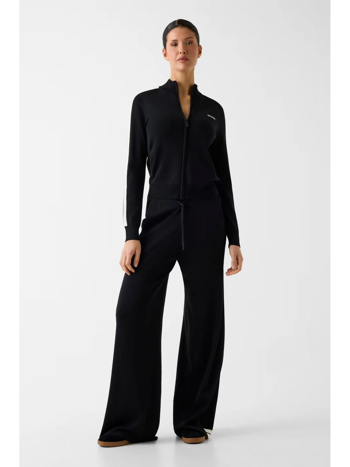 GUESS SPORT Pantalone Donna GABRY STRAIGHT PANT SWTR V6GB06 Z0651 JBLK Jet Black A996 - Image 2