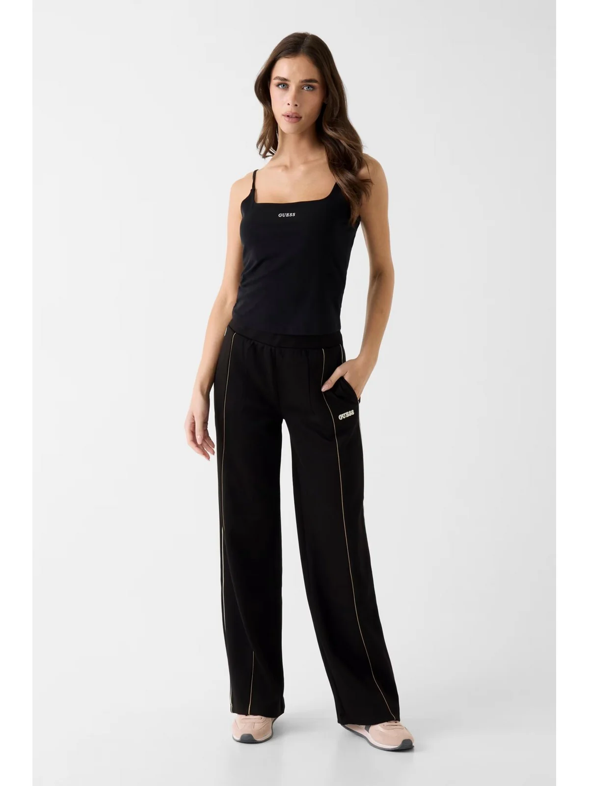 GUESS SPORT Pantalone Donna GEORGIA WIDE LEG PANTS V6RB00 KD852 JBLK Jet Black A996 - Image 2