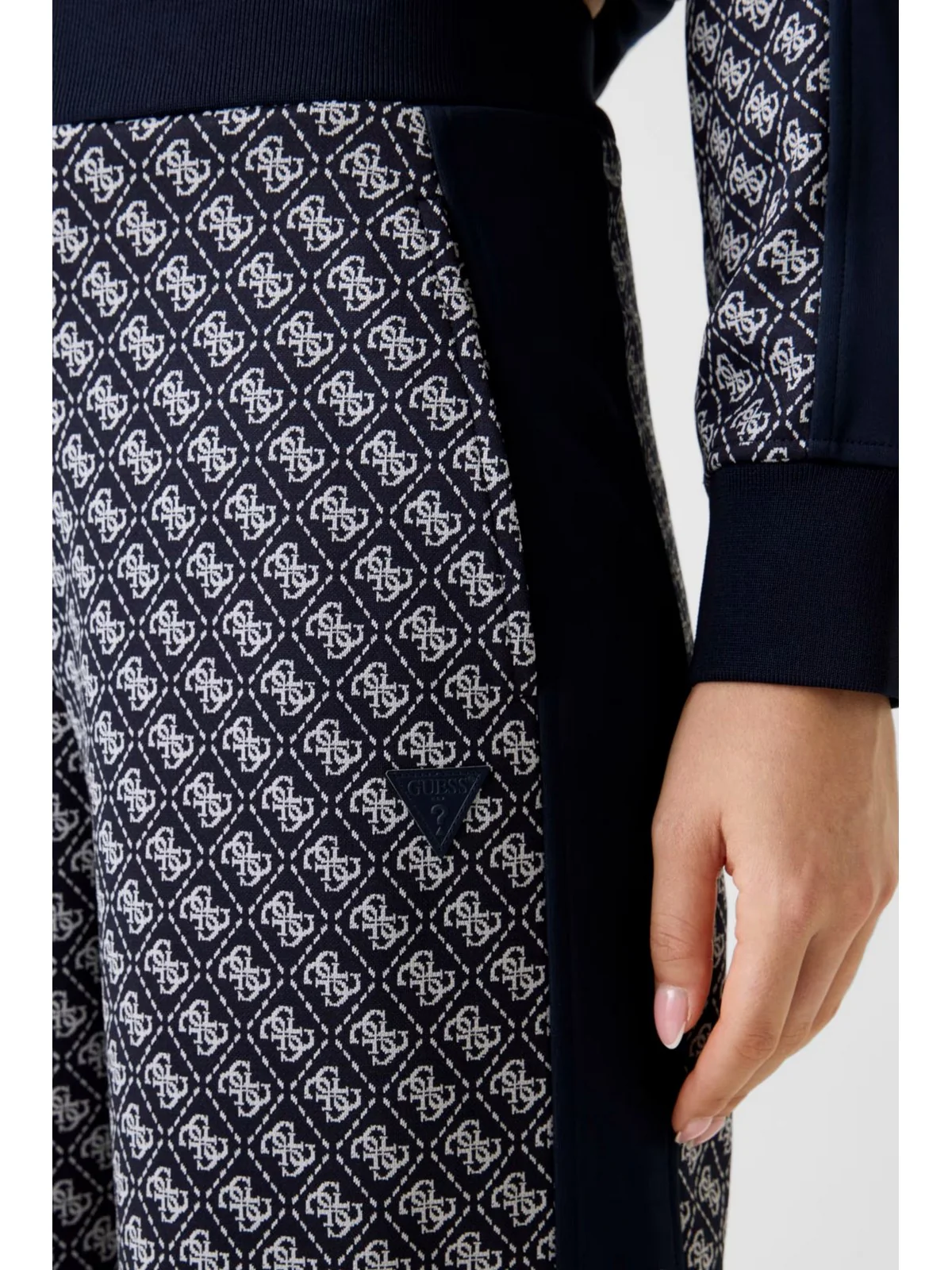 GUESS SPORT Pantalone Donna MAYA 4G WIDE LEG PANTS V6RB09 K2042 FJBB 4G JACQUARD MOON - Image 5