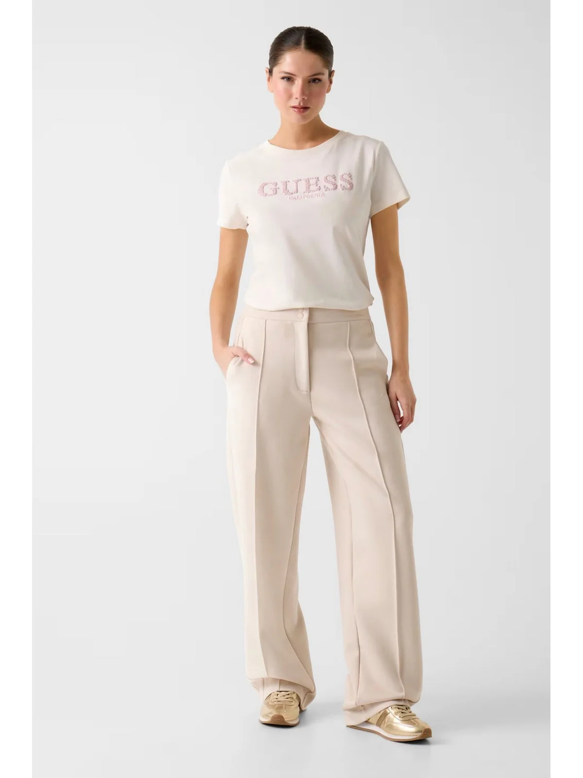 GUESS SPORT T-shirt Donna GIUDITTA CN SS T-SHIRT V6RI11 J1314 G012 CREAM WHITE - Image 3
