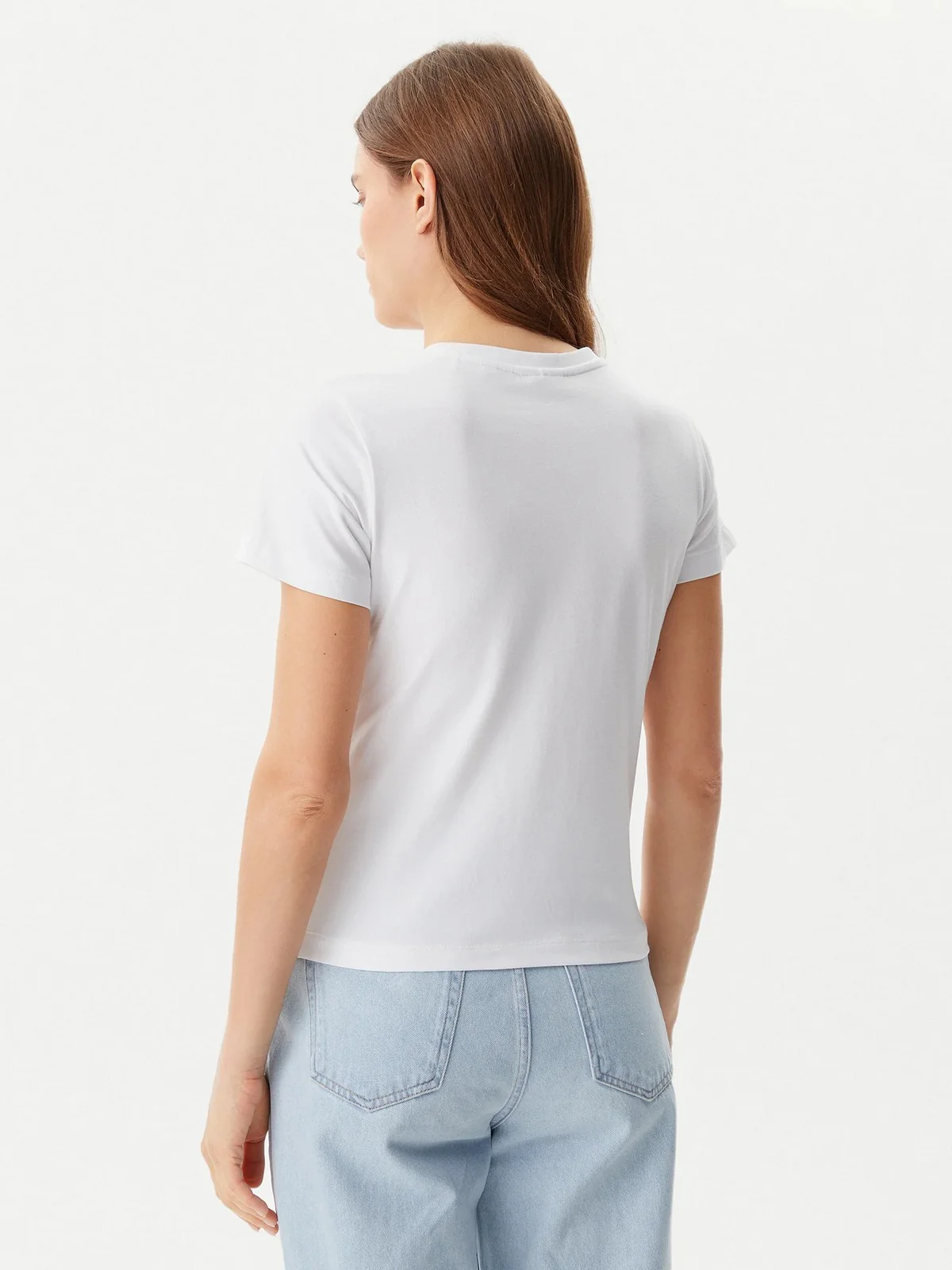 GUESS SPORT T-shirt Donna KAMELIE CN T-SHIRT V5GI15 J1314 G011 Bianco - Image 3