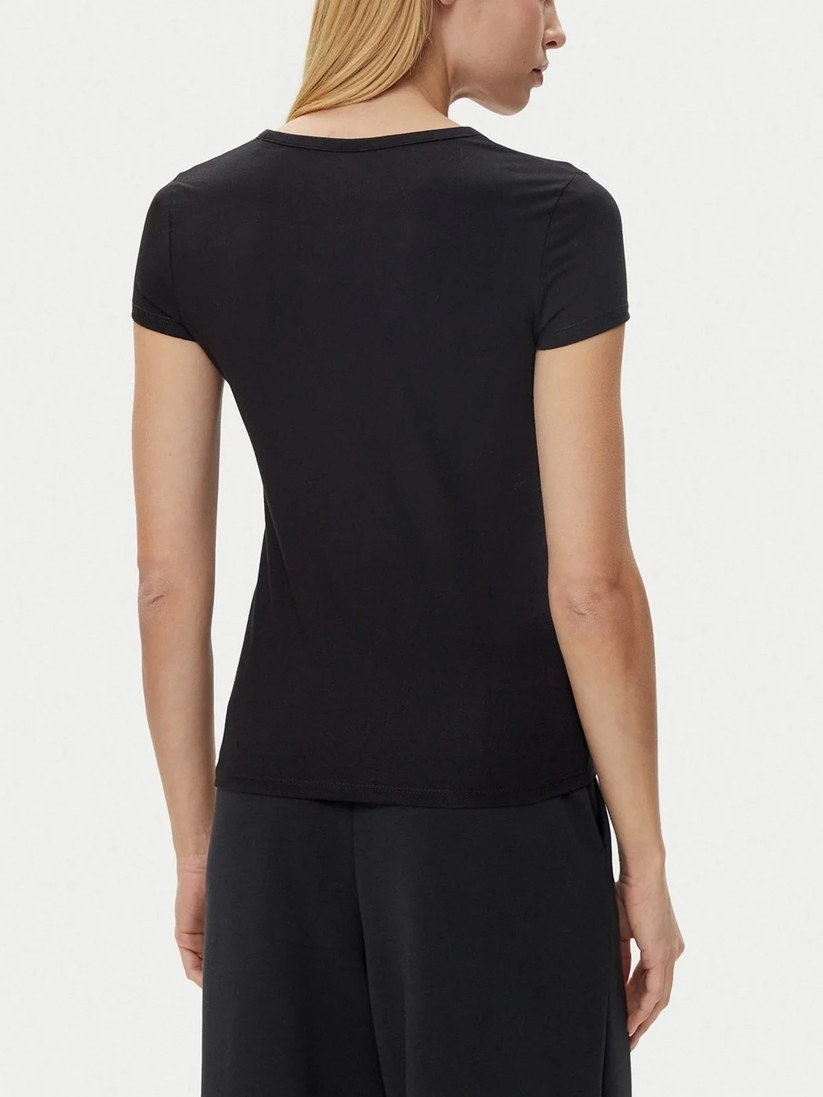 GUESS SPORT T-shirt Donna NEW KIARA SS T-SHIRT V5GI20 J1314 JBLK Nero - Image 3