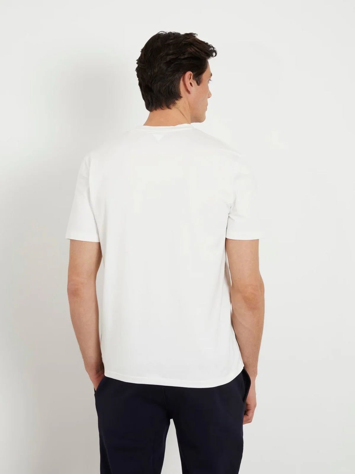 GUESS SPORT T-shirt Uomo SS ALPHY T-SHIRT Z2YI11 J1314 SCFY Bianco - Image 3