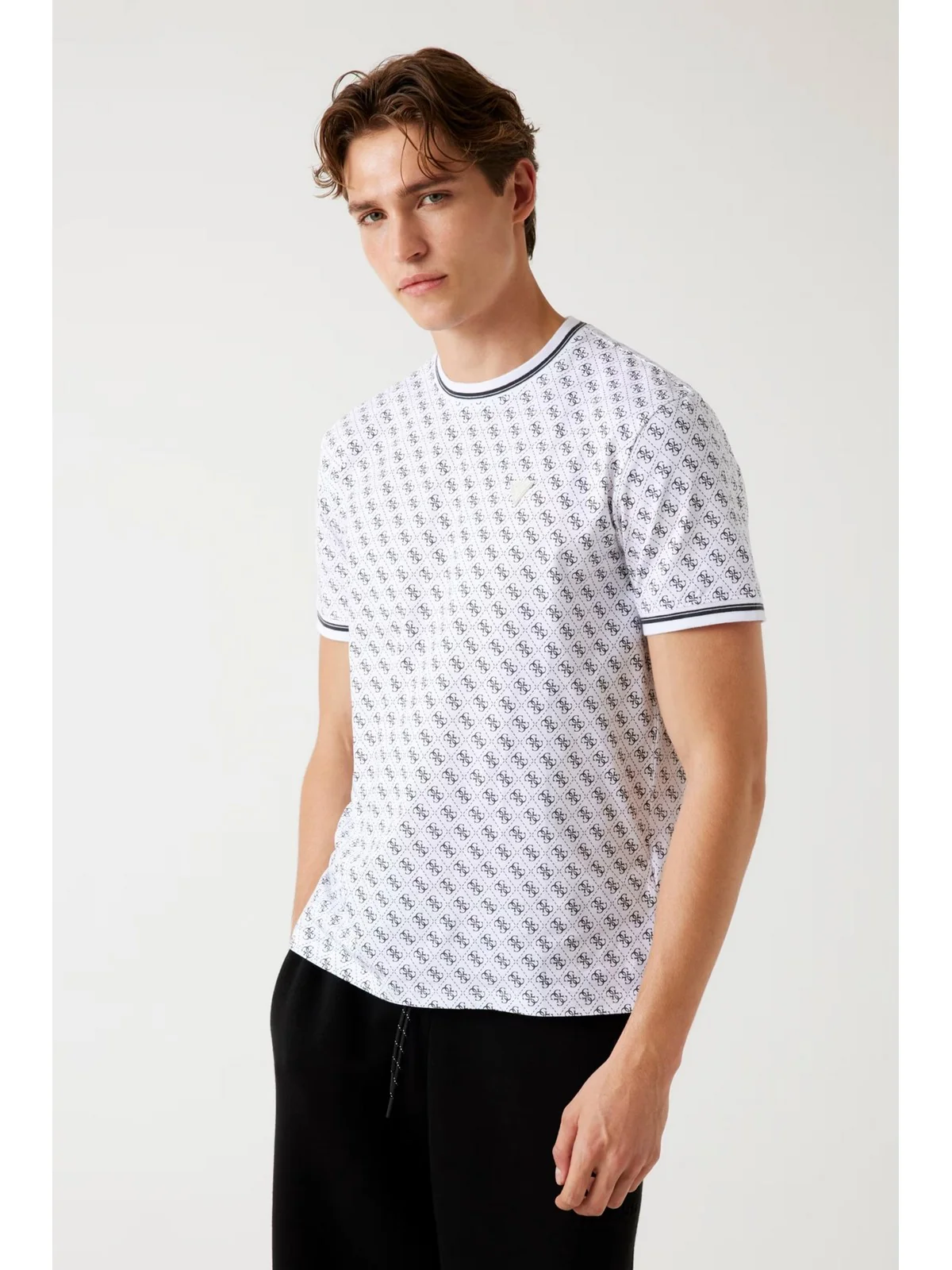 GUESS SPORT T-shirt Uomo MARSHALL T-SHIRT Z2YI05 J1314 P084 4G AOP SALT WHITE - Image 2
