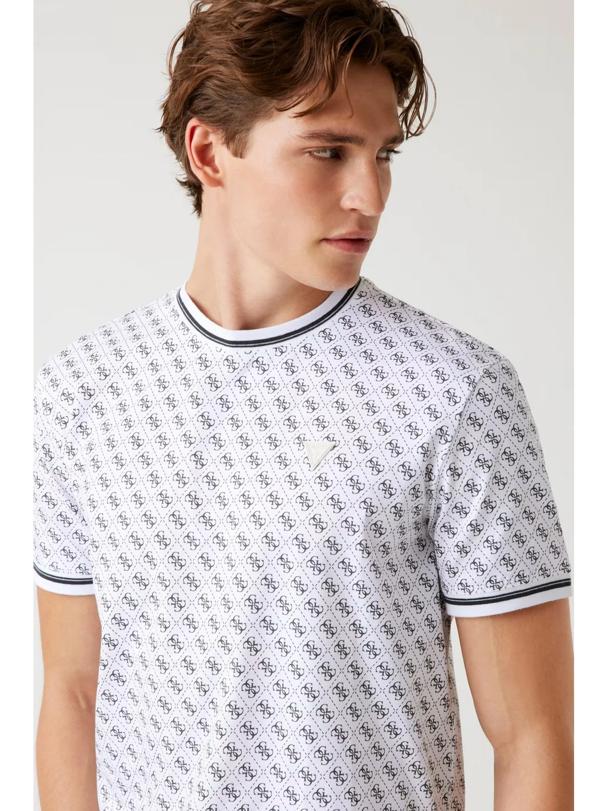 GUESS SPORT T-shirt Uomo MARSHALL T-SHIRT Z2YI05 J1314 P084 4G AOP SALT WHITE - Image 5
