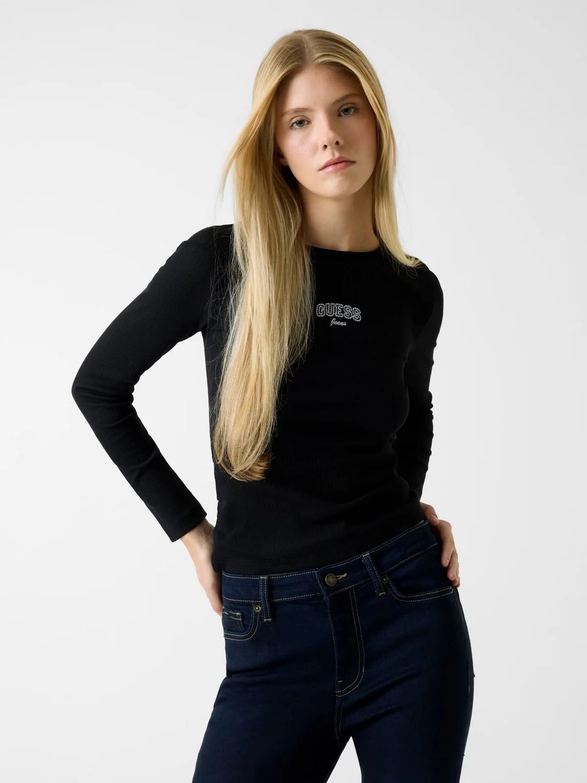 GUESS T-shirt Donna GJ LS CN EMBRO SLIM TEE W6RP22 KA0H1 JBLK Jet Black A996 - Image 2