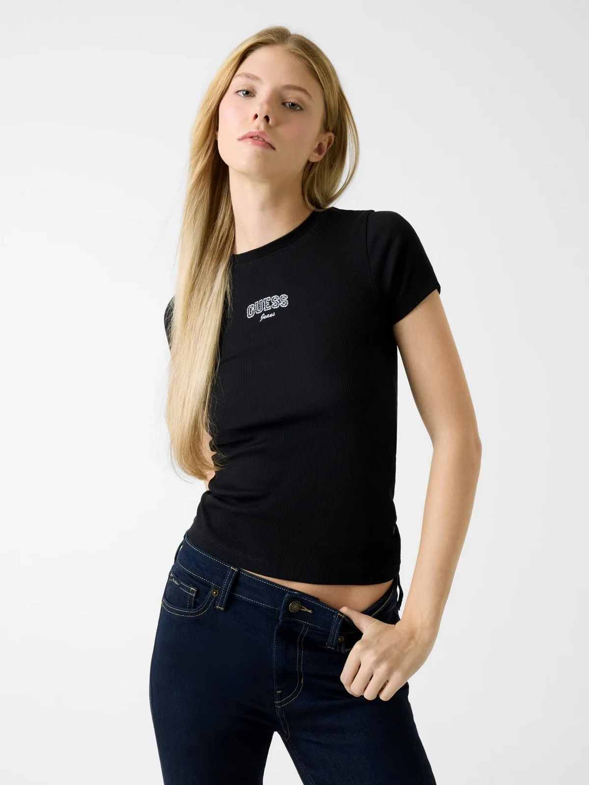 GUESS T-shirt Donna GJ SL CN EMBRO SLIM TEE W6RP21 KA0H1 JBLK Jet Black A996 - Image 2